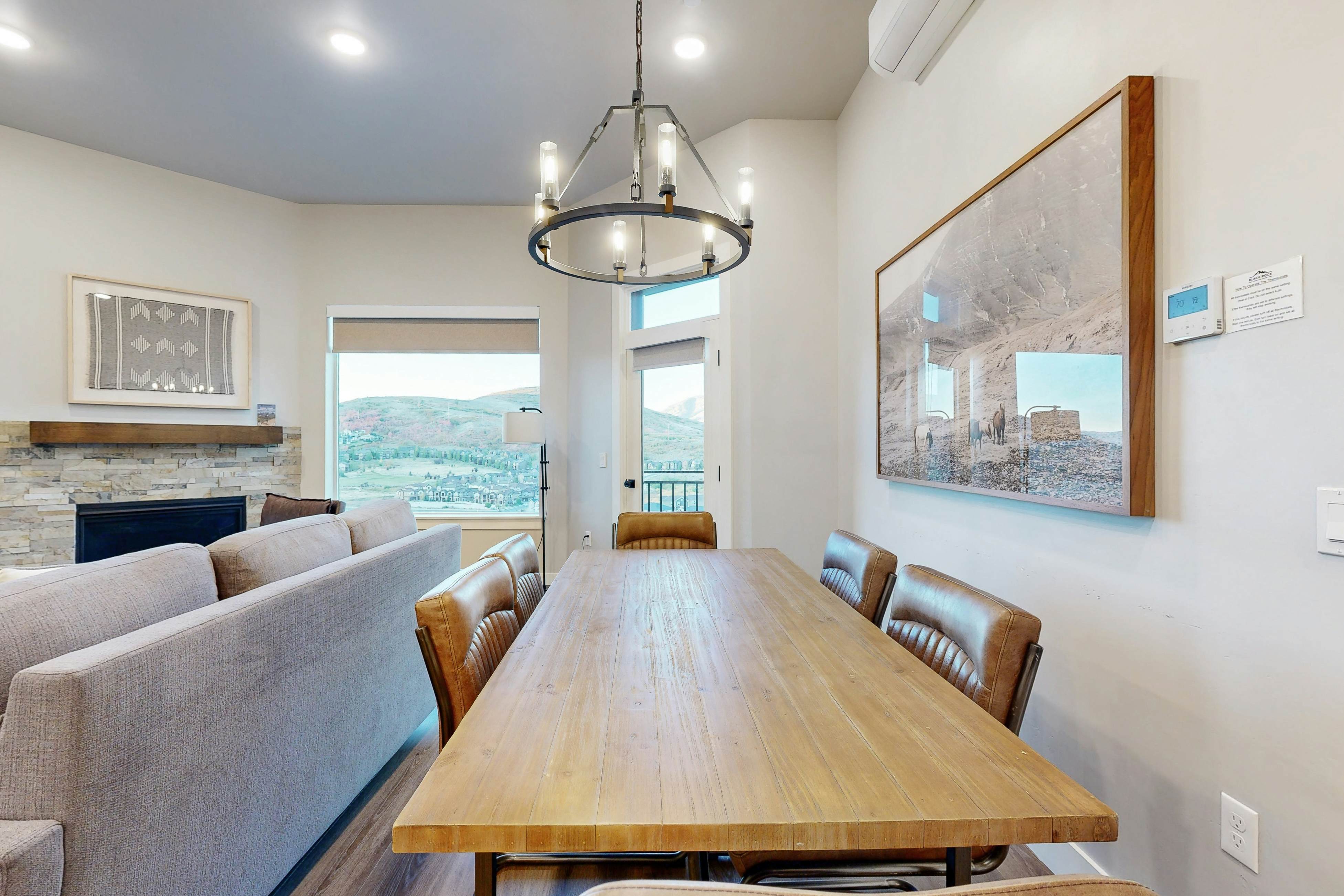 301A - Black Rock Mountain Resort