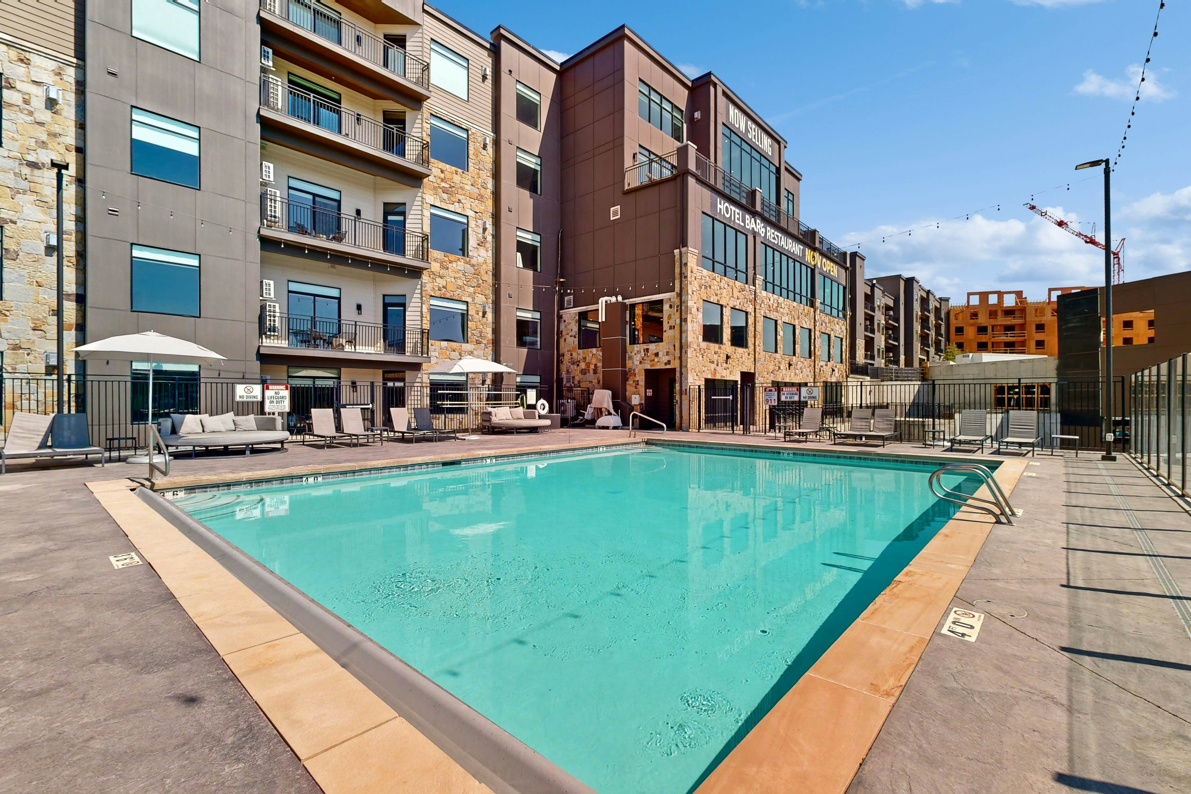 301A - Black Rock Mountain Resort