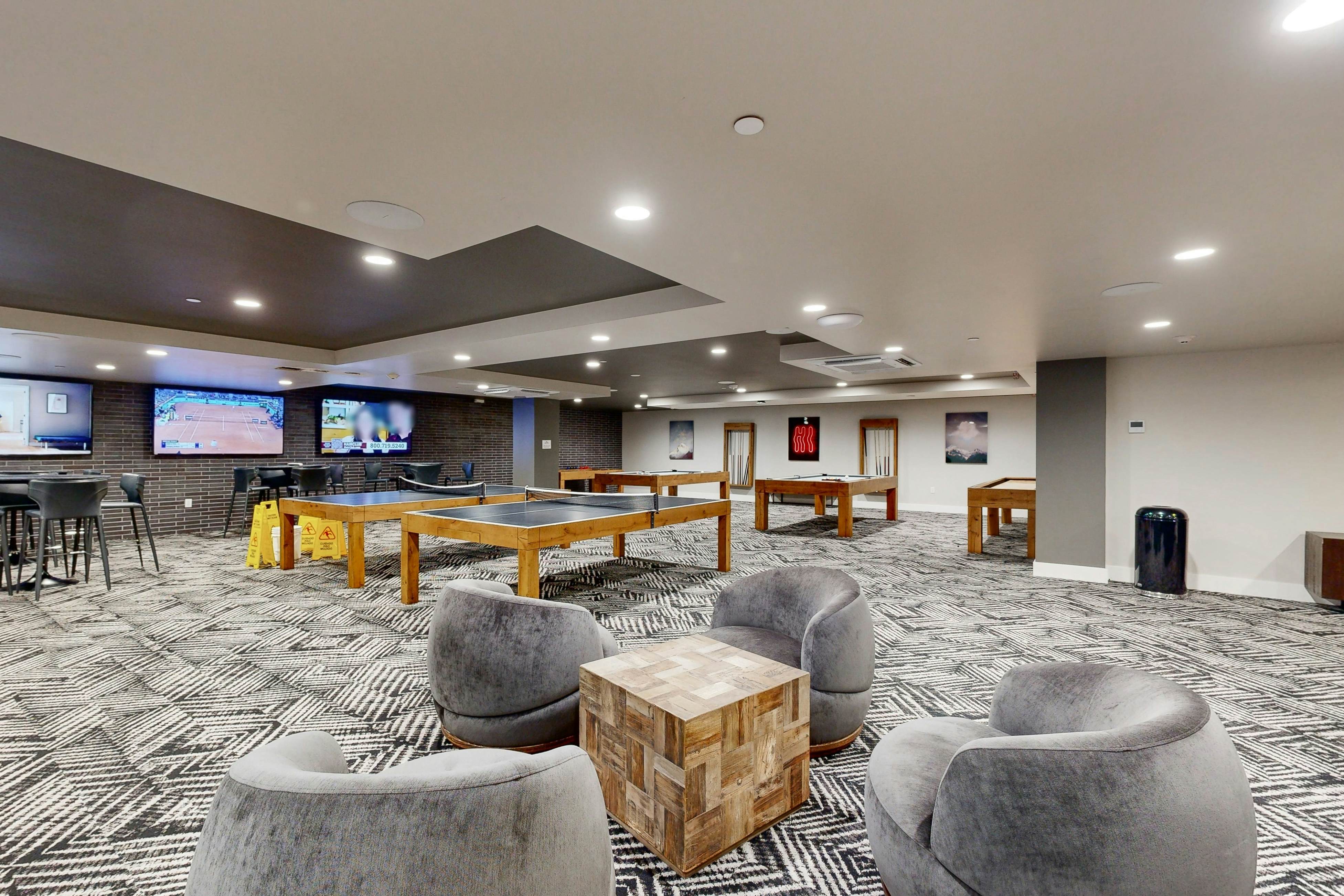 301A - Black Rock Mountain Resort