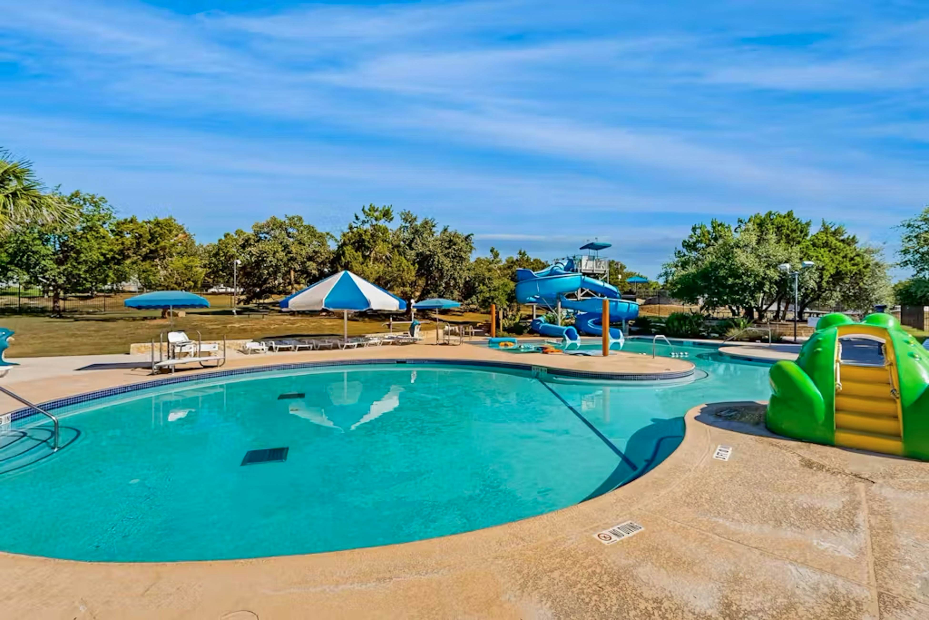 Lavish World of Tennis