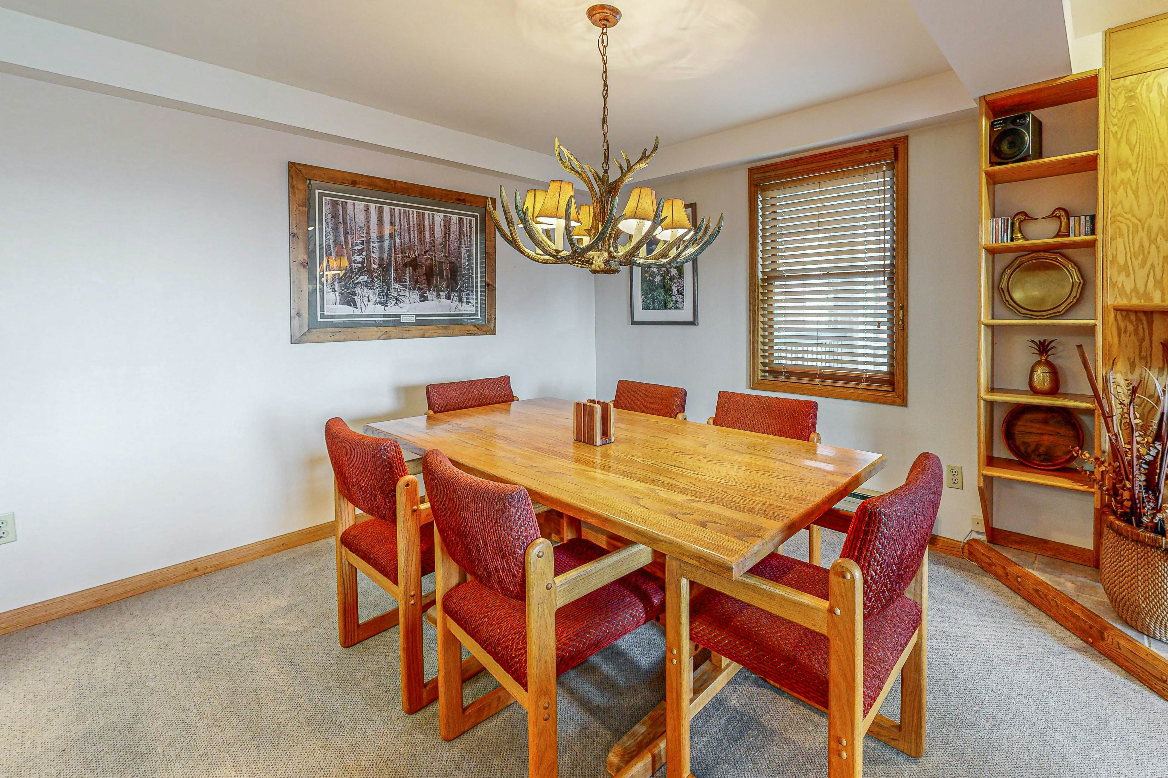 Torian Plum Plaza 505