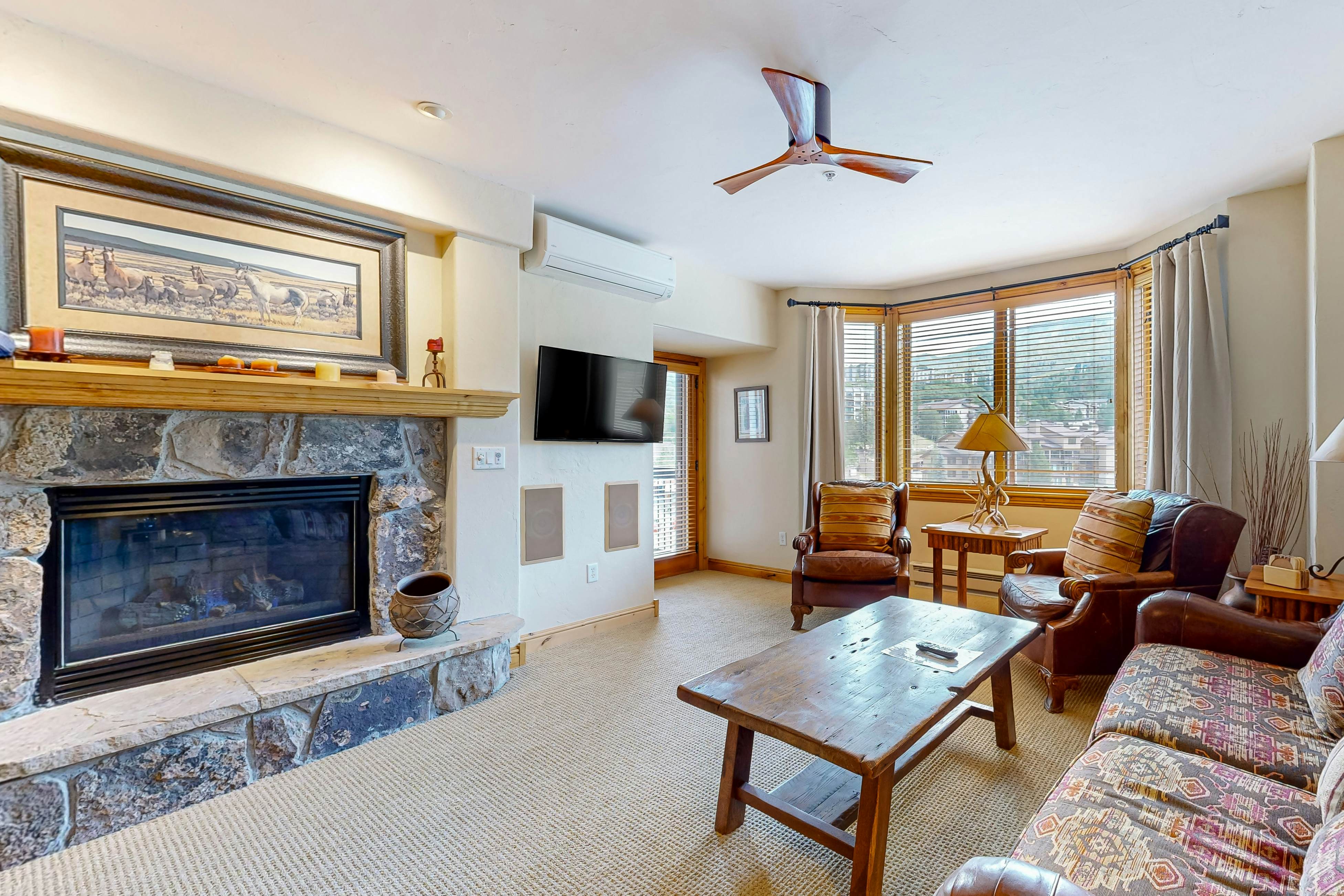 Torian Plum Creekside 712