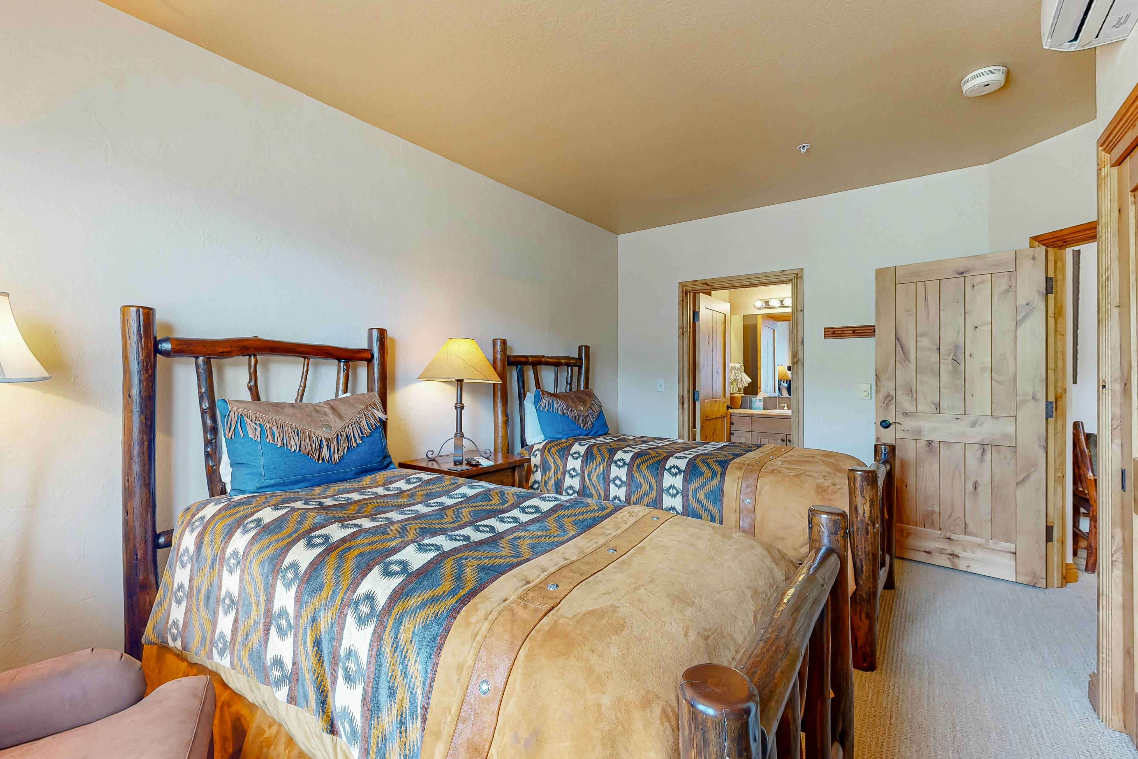 Torian Plum Creekside 712