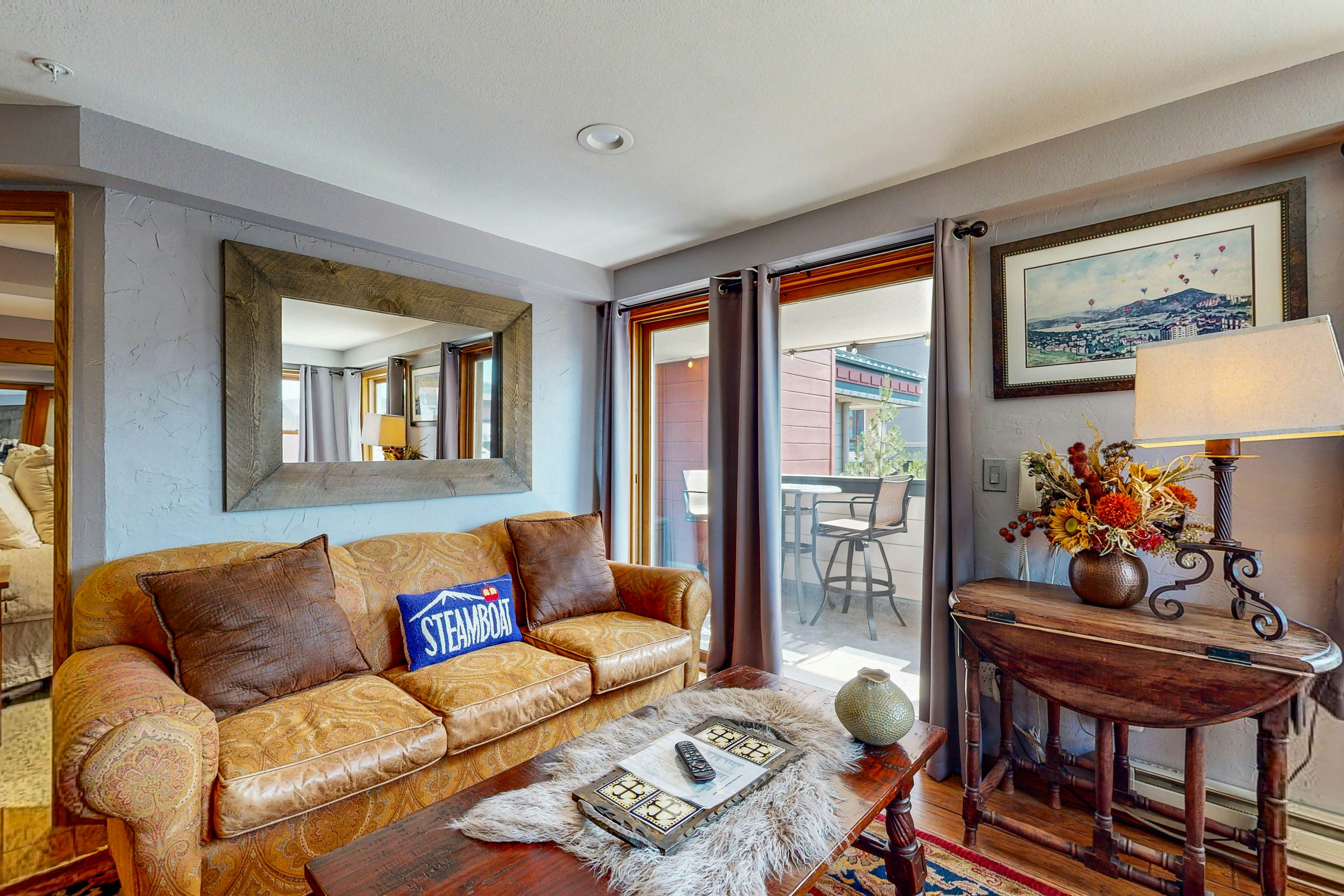 Torian Plum Plaza 207