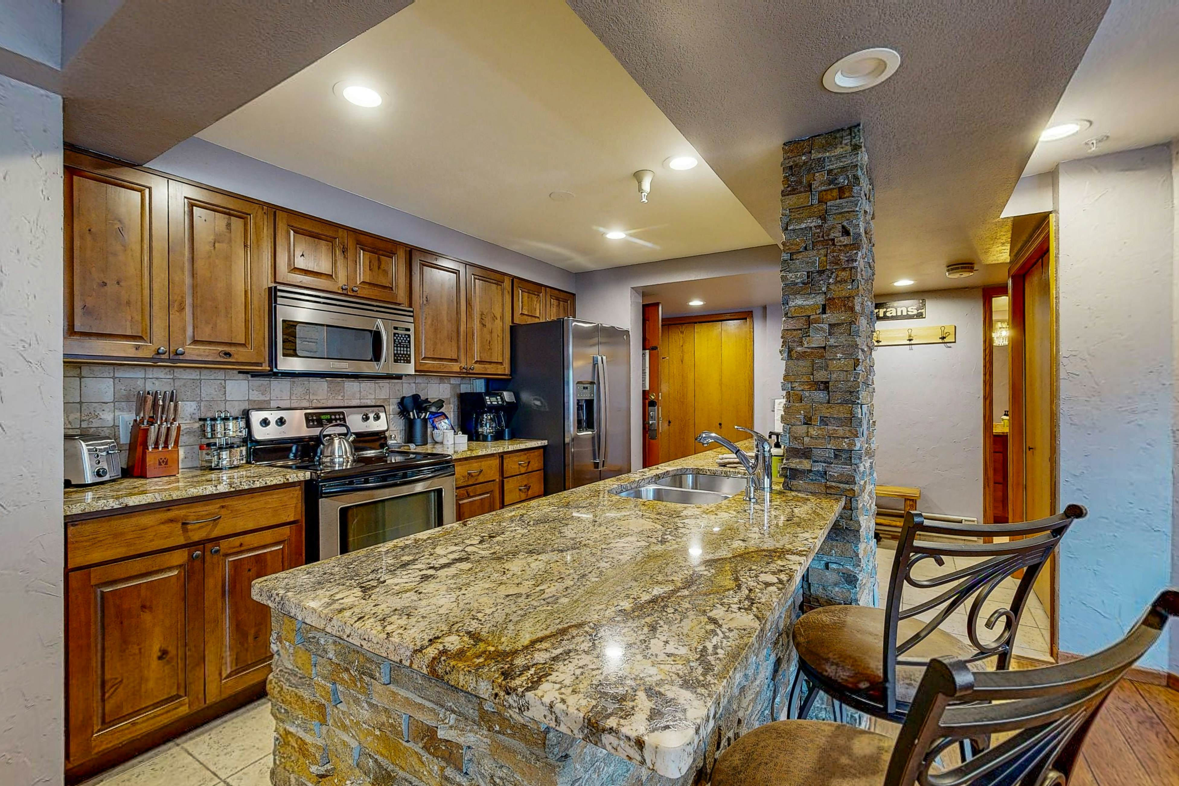 Torian Plum Plaza 207