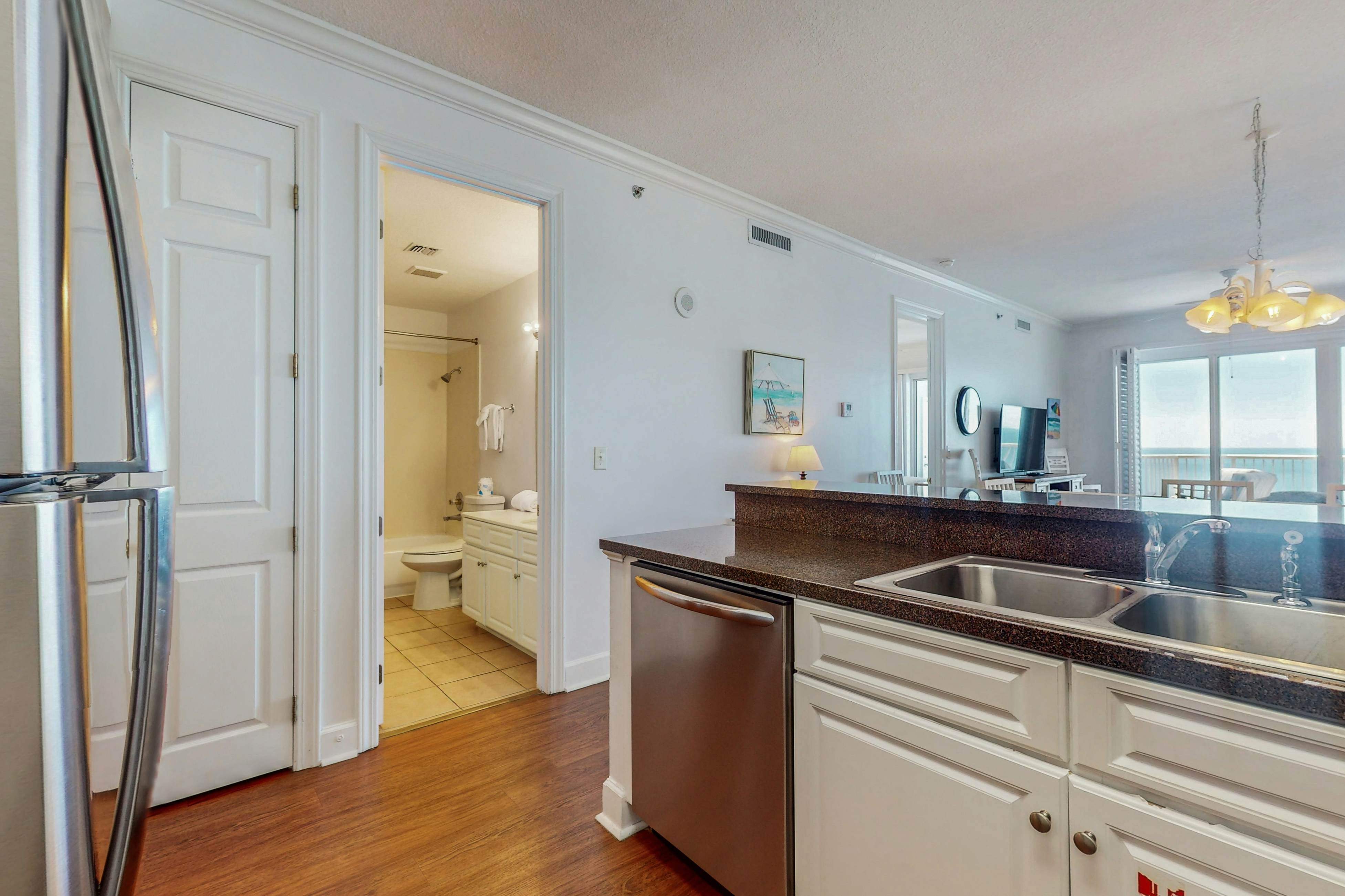 Island Royale Penthouse 106