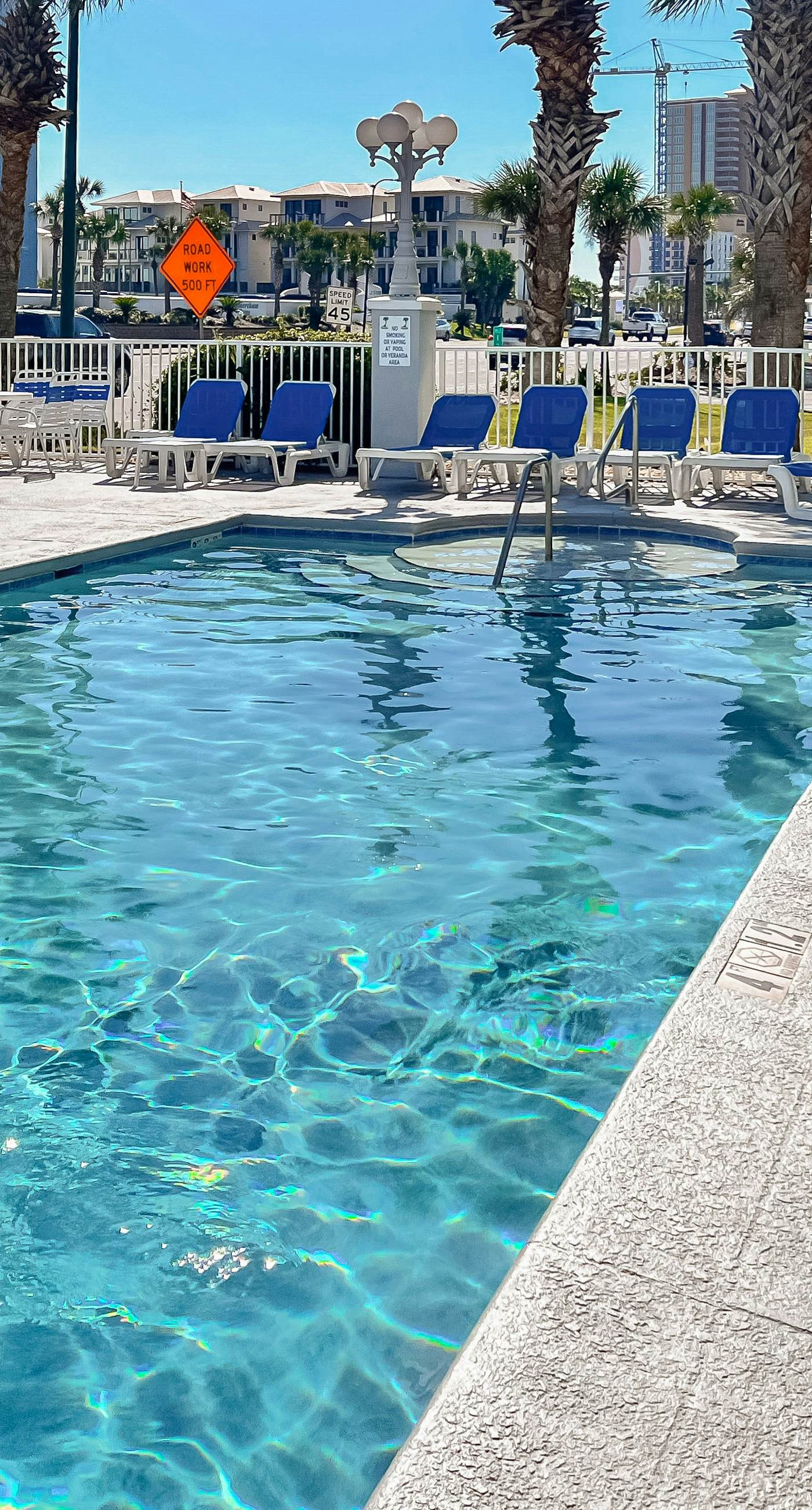 Grande Caribbean 402