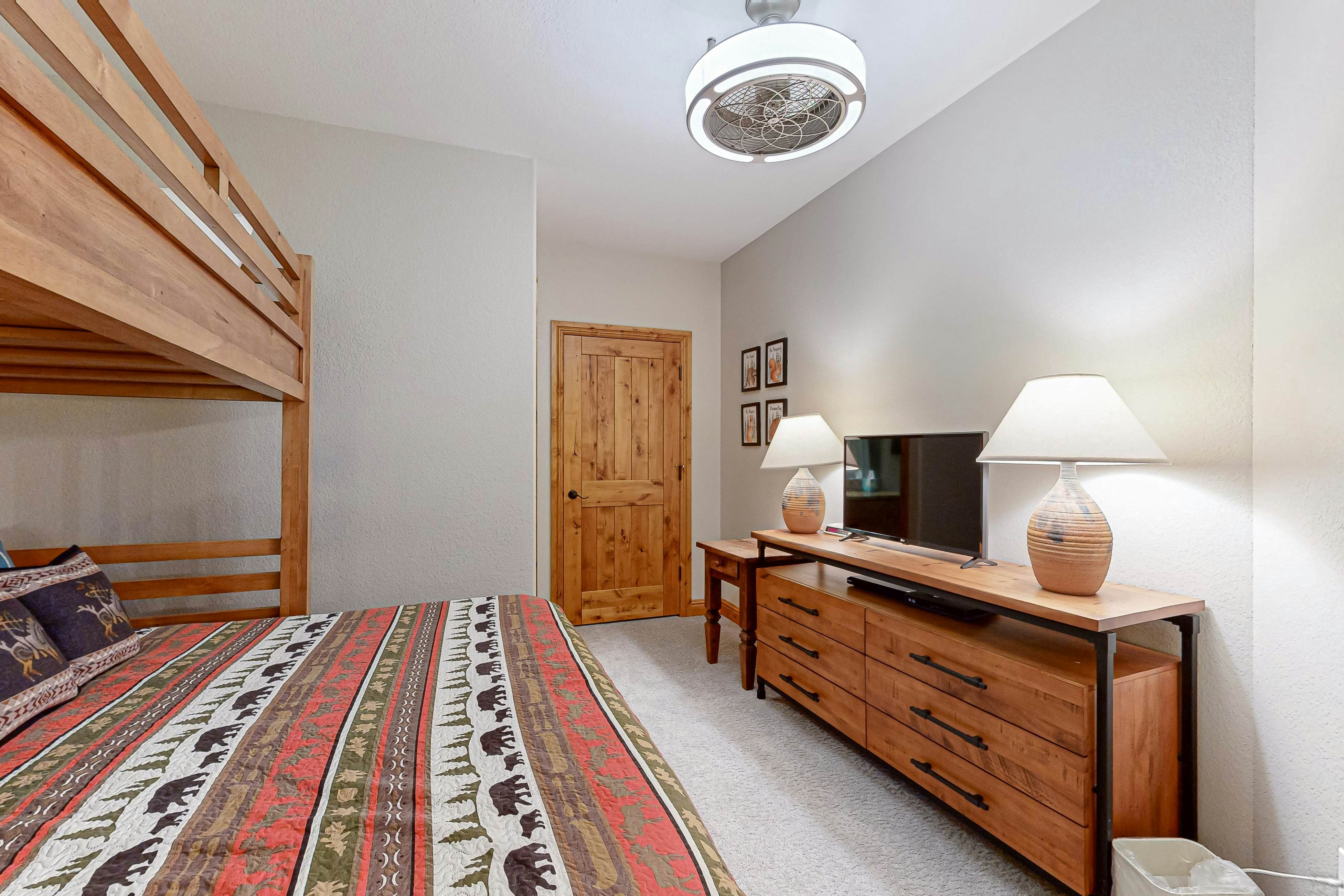 Torian Plum Creekside 715