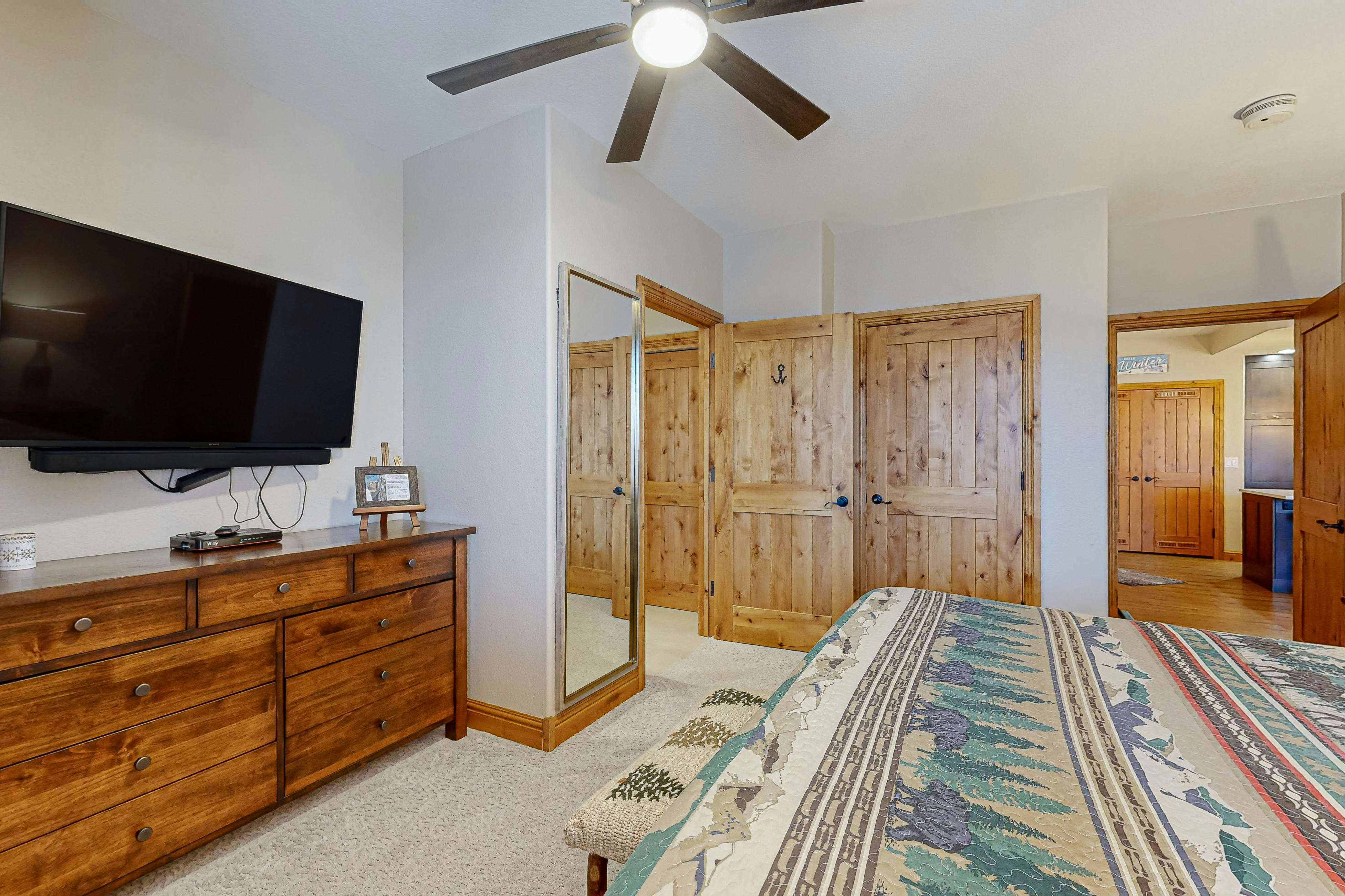 Torian Plum Creekside 715