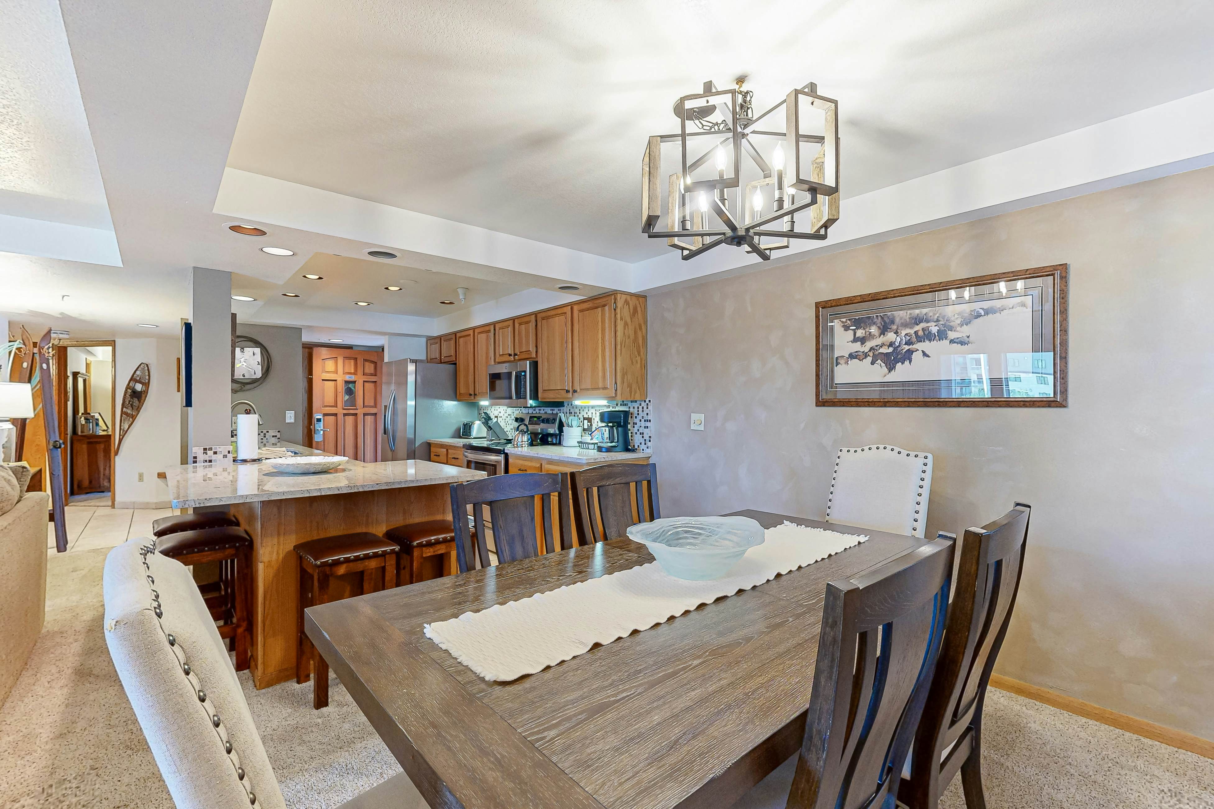 Torian Plum Plaza 302