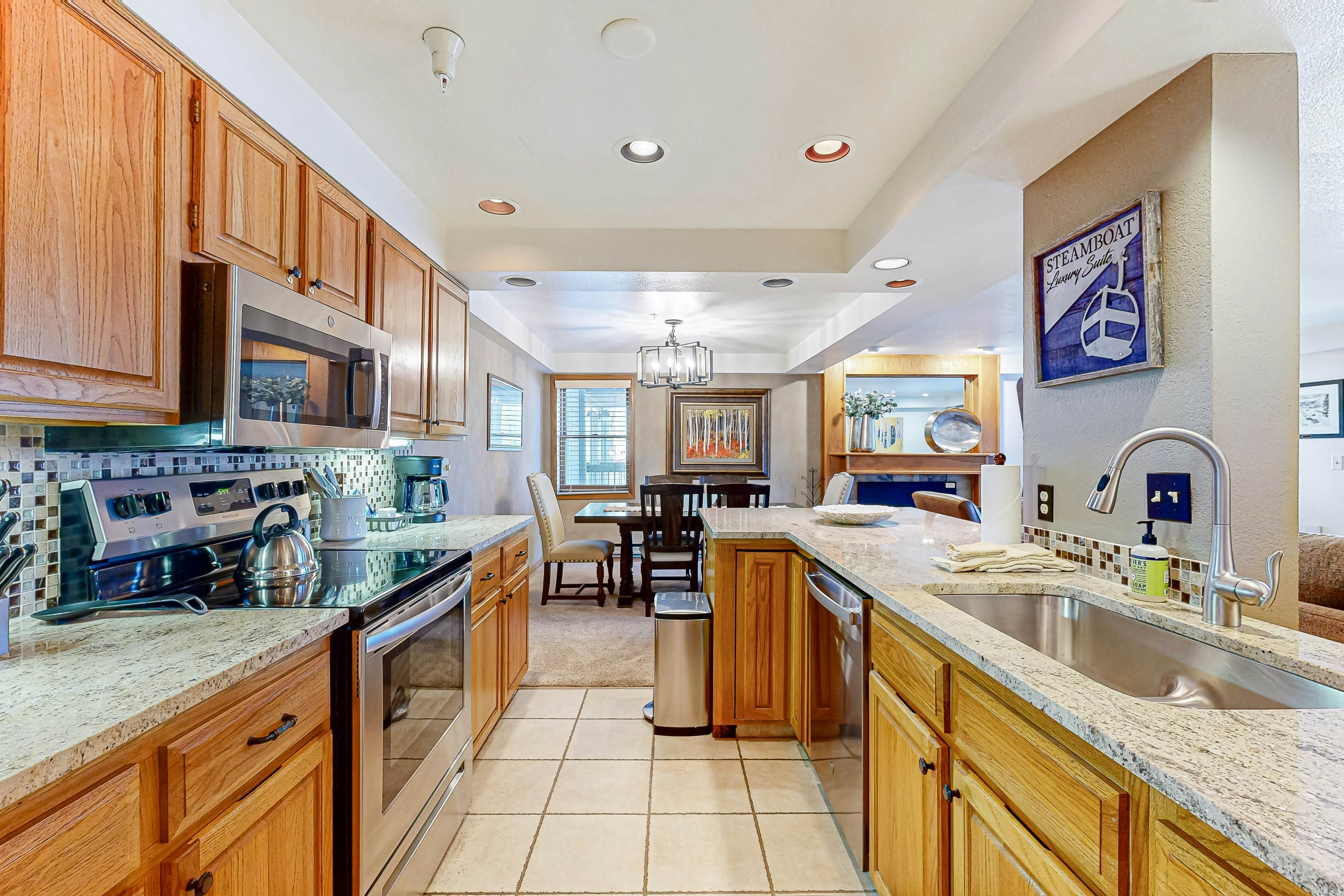 Torian Plum Plaza 302