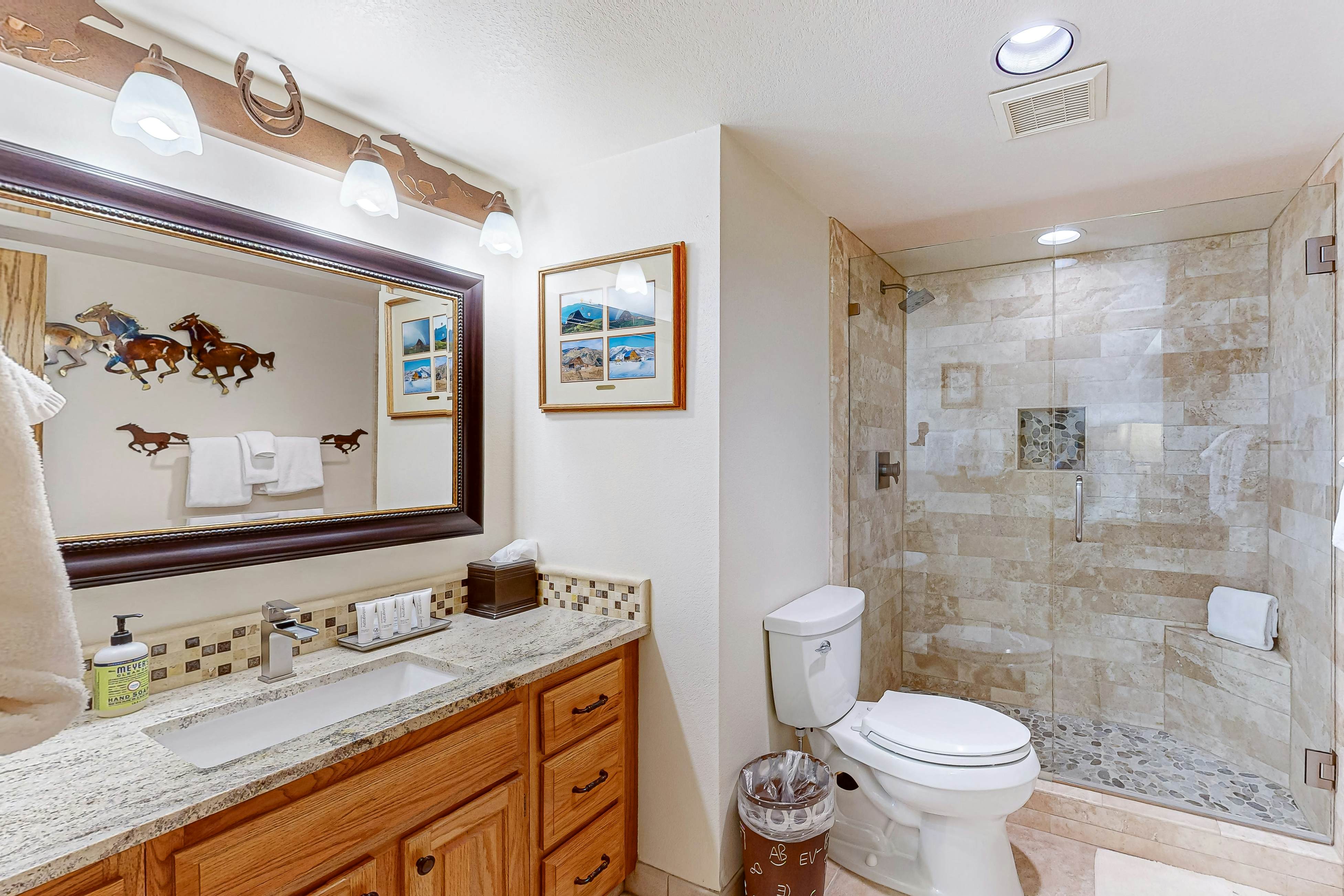 Torian Plum Plaza 302