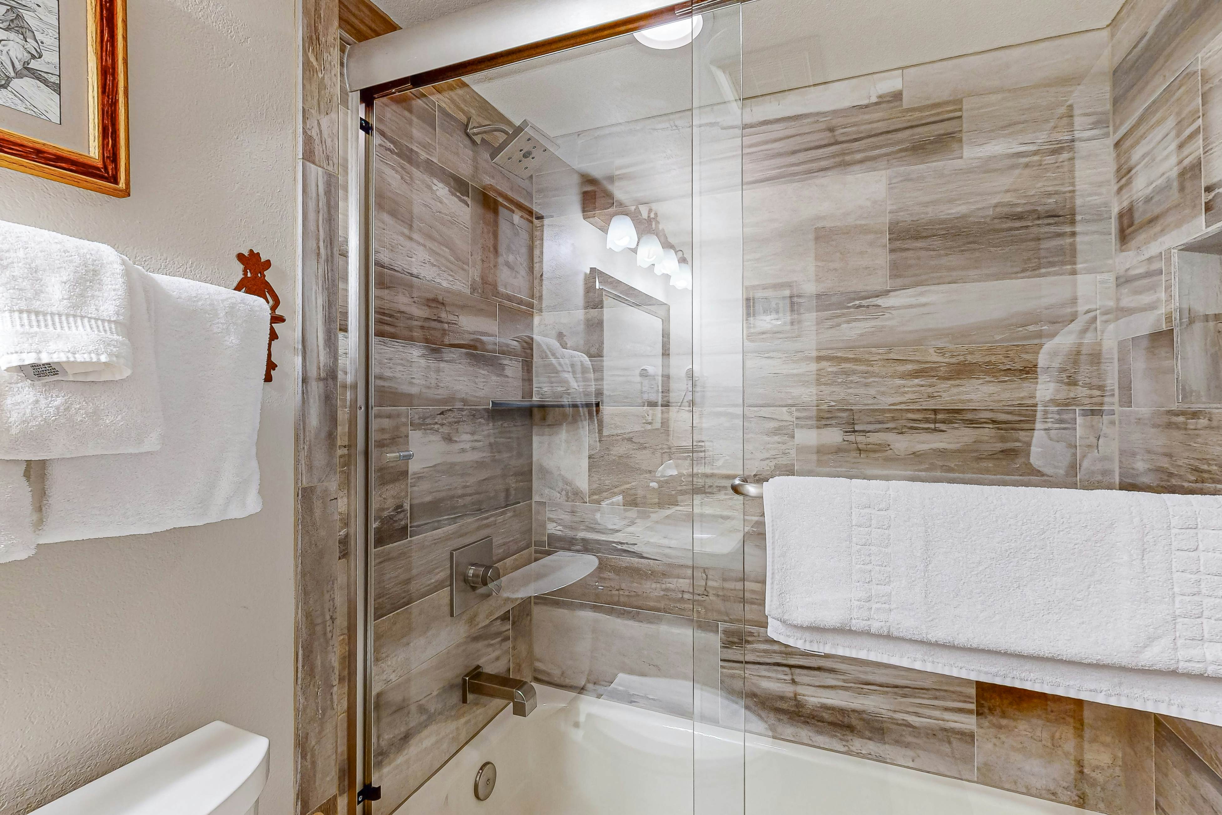 Torian Plum Plaza 302