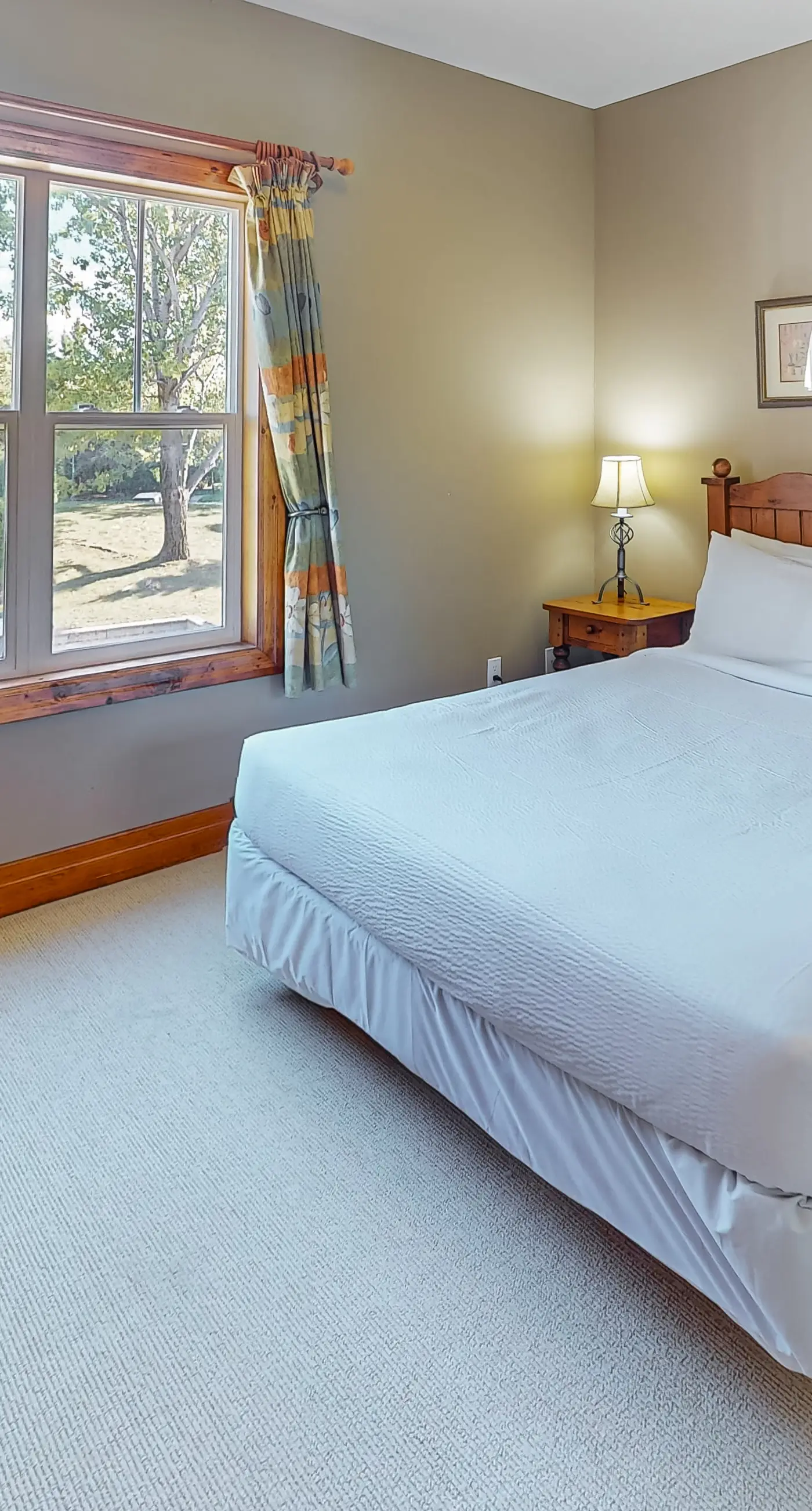184 Snowbridge Way-Unit 218