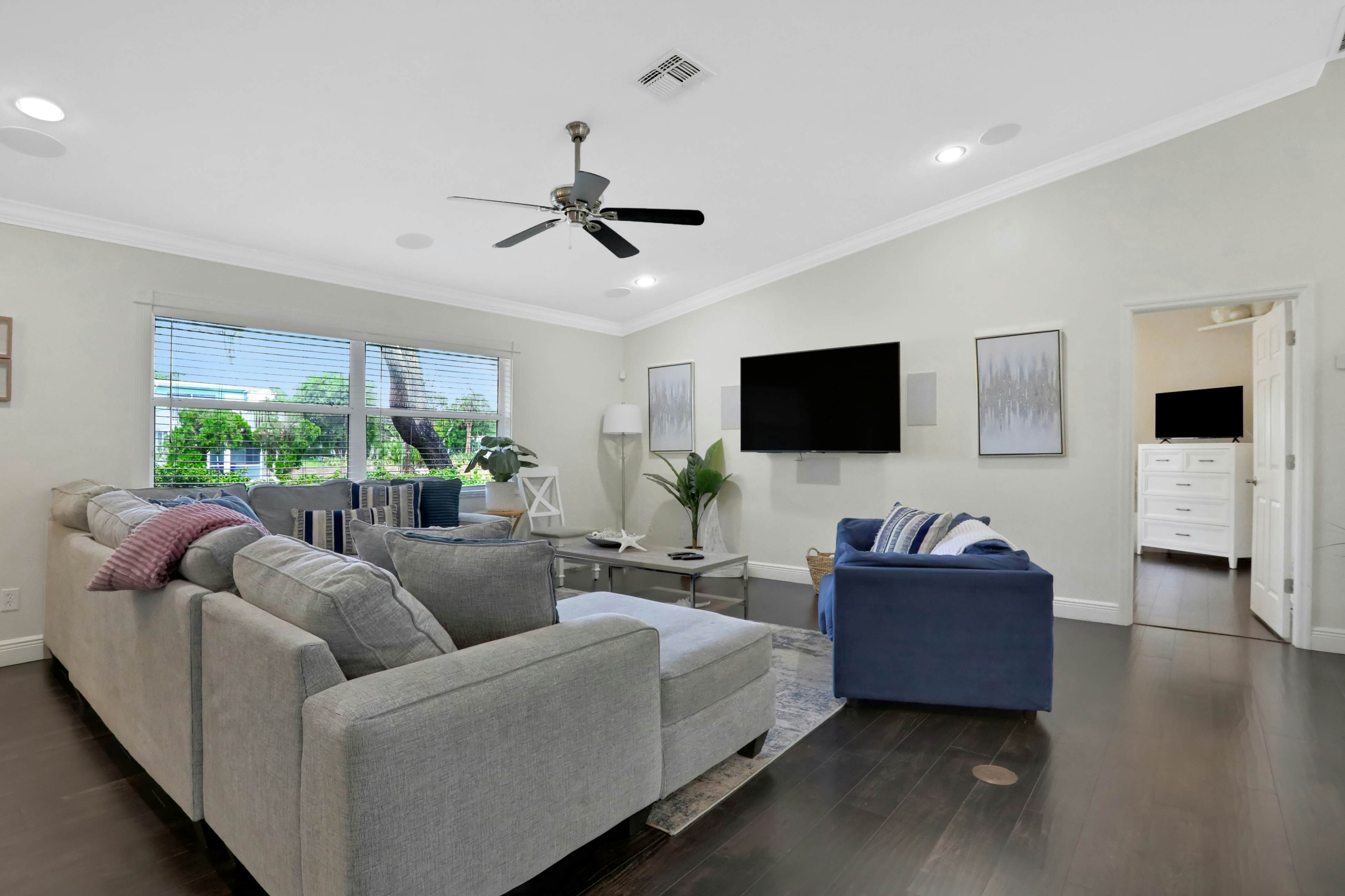 The Bonita Rita  Oasis 