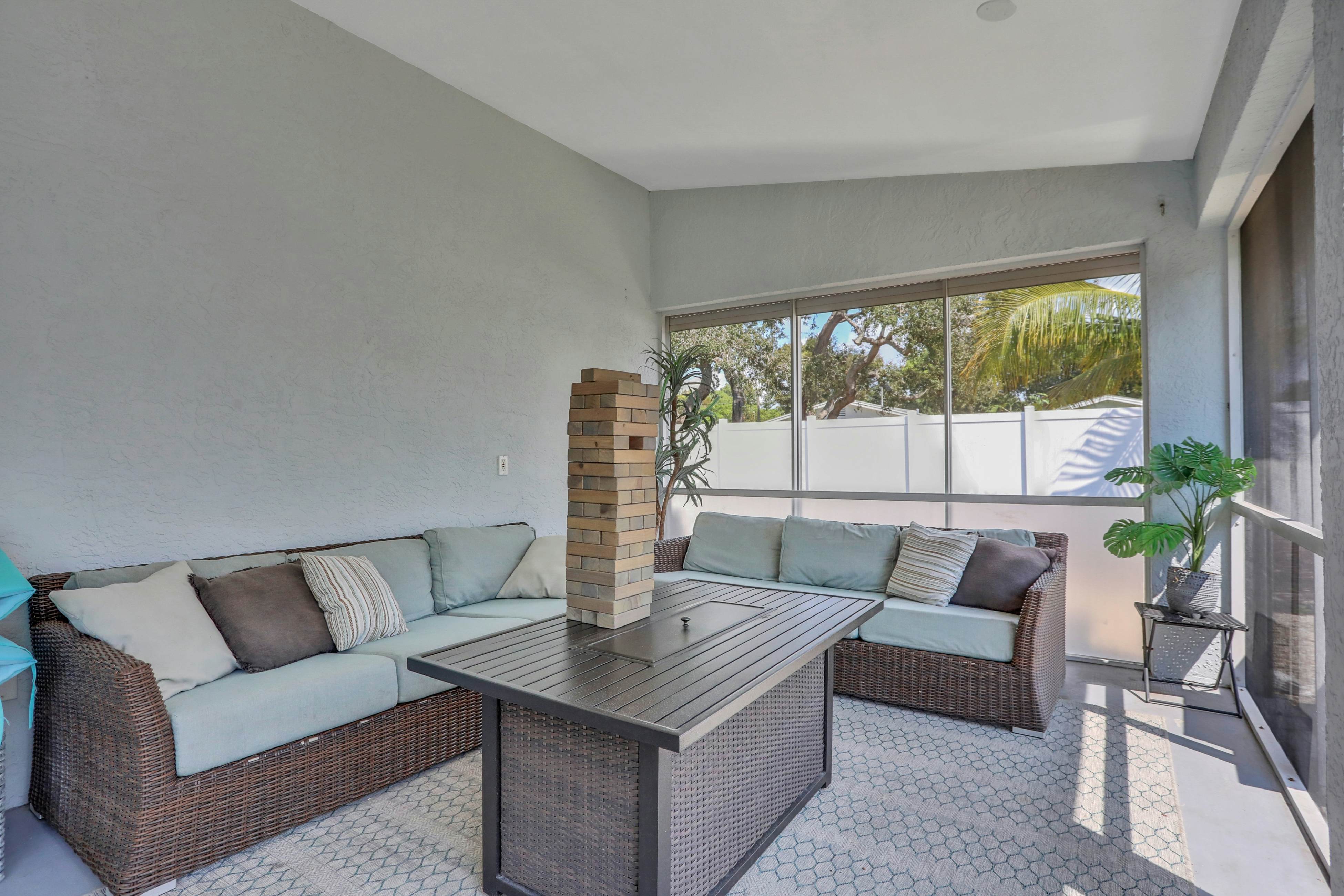 The Bonita Rita  Oasis 