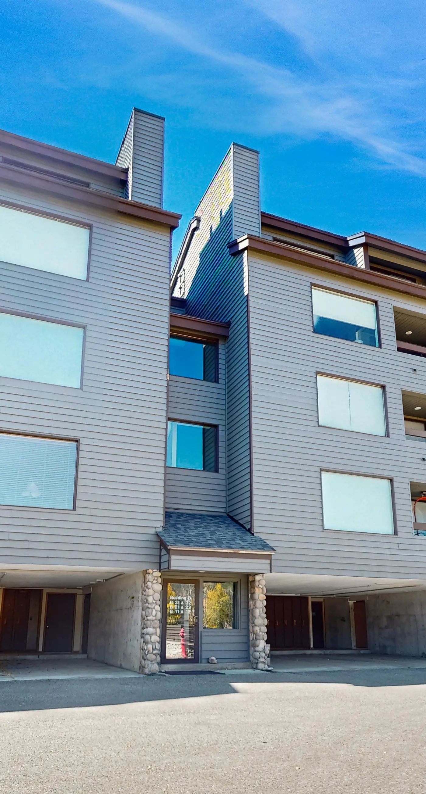 Crisp Mountain Retreat