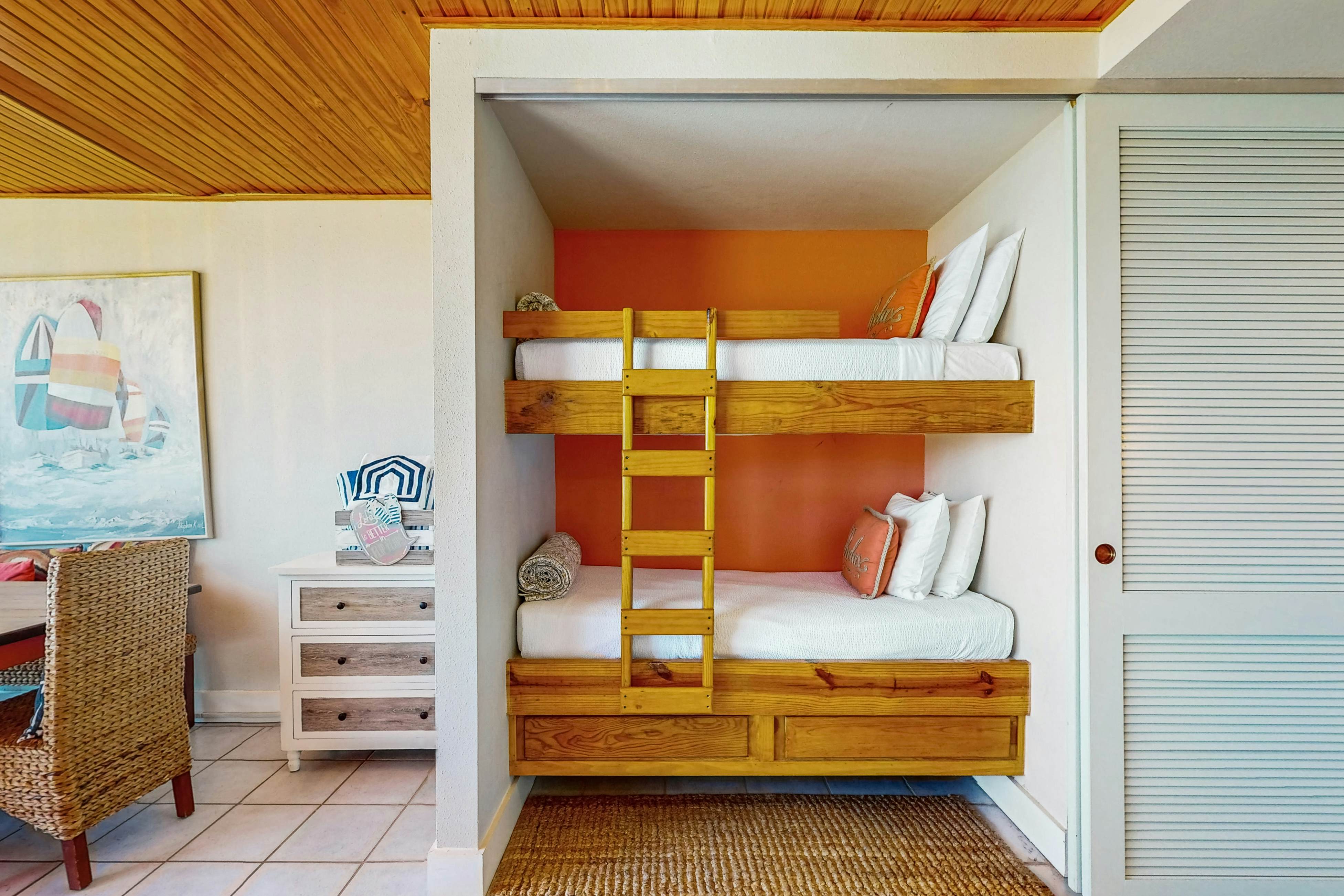 Mayan Princess - Howdy Lobster