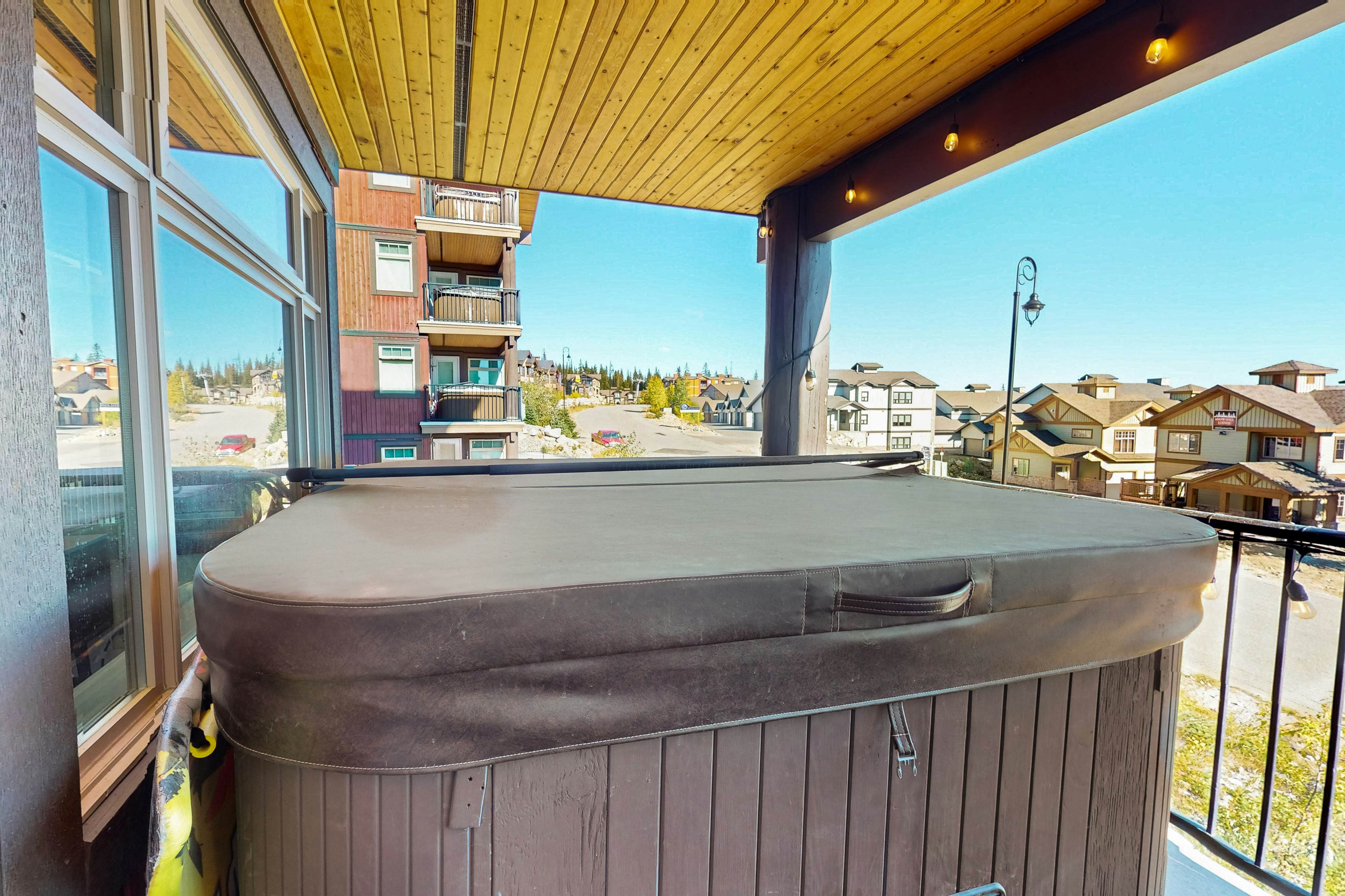 Talons Reach at The Raven 204