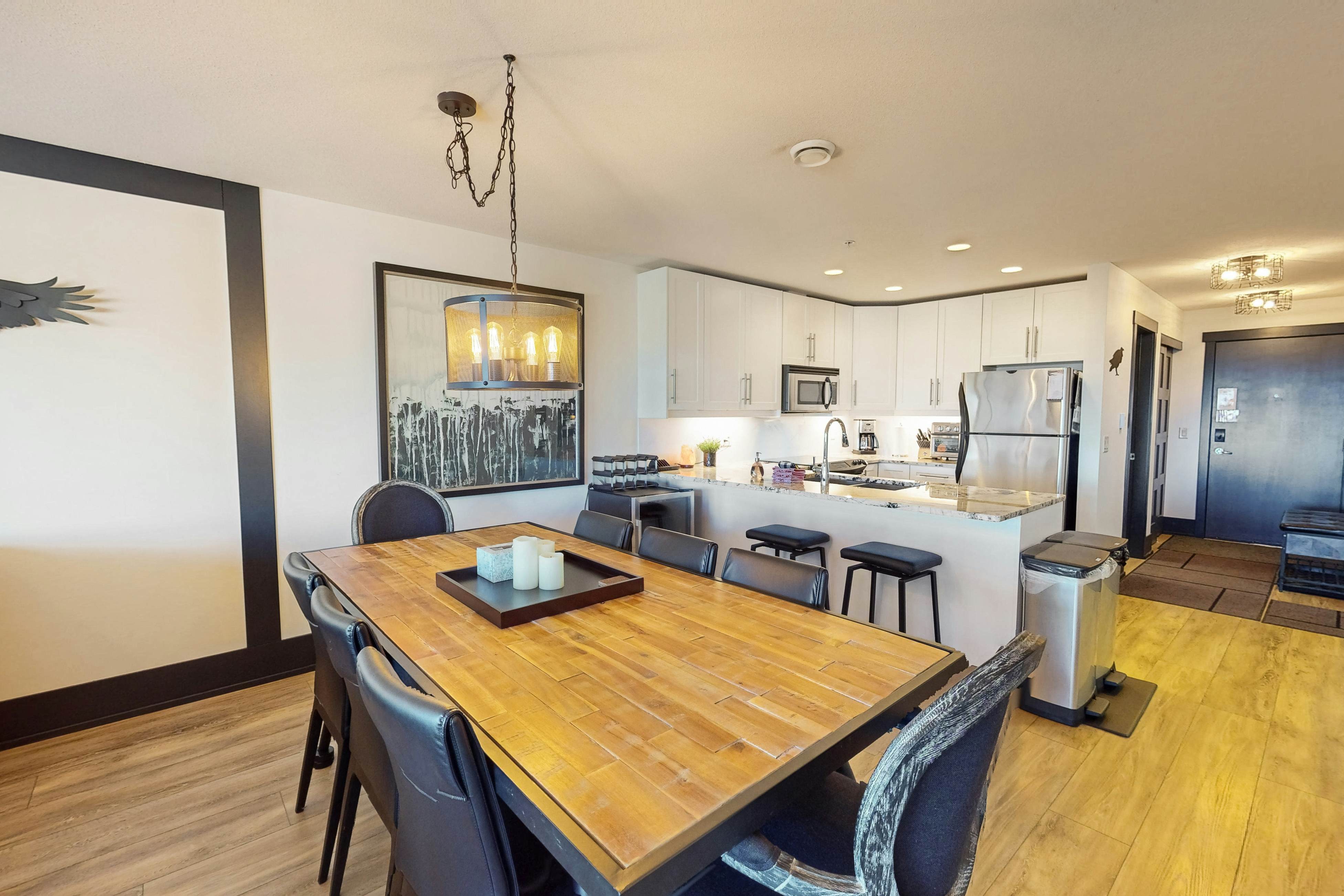 Talons Reach at The Raven 204