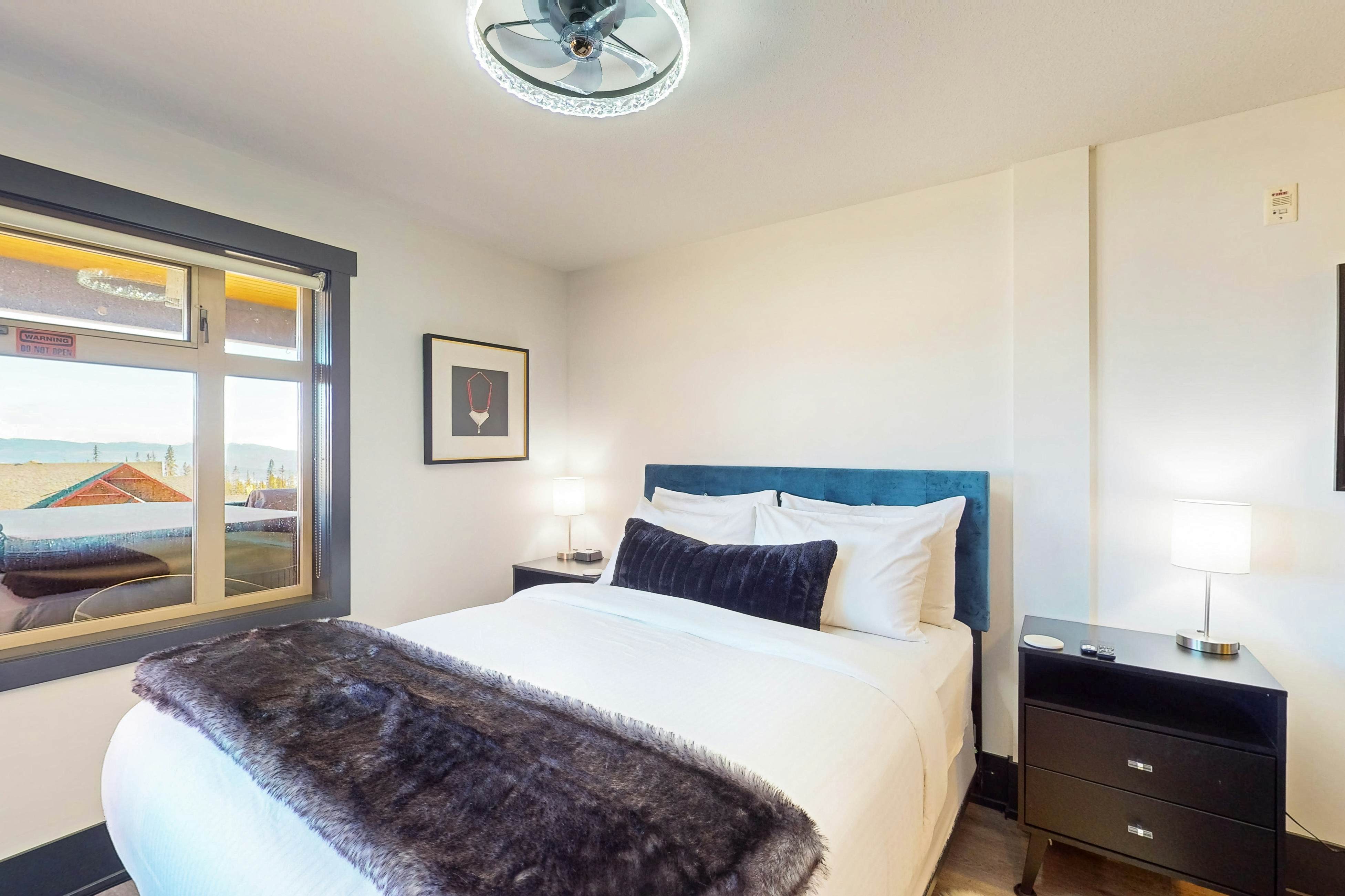 Talons Reach at The Raven 204