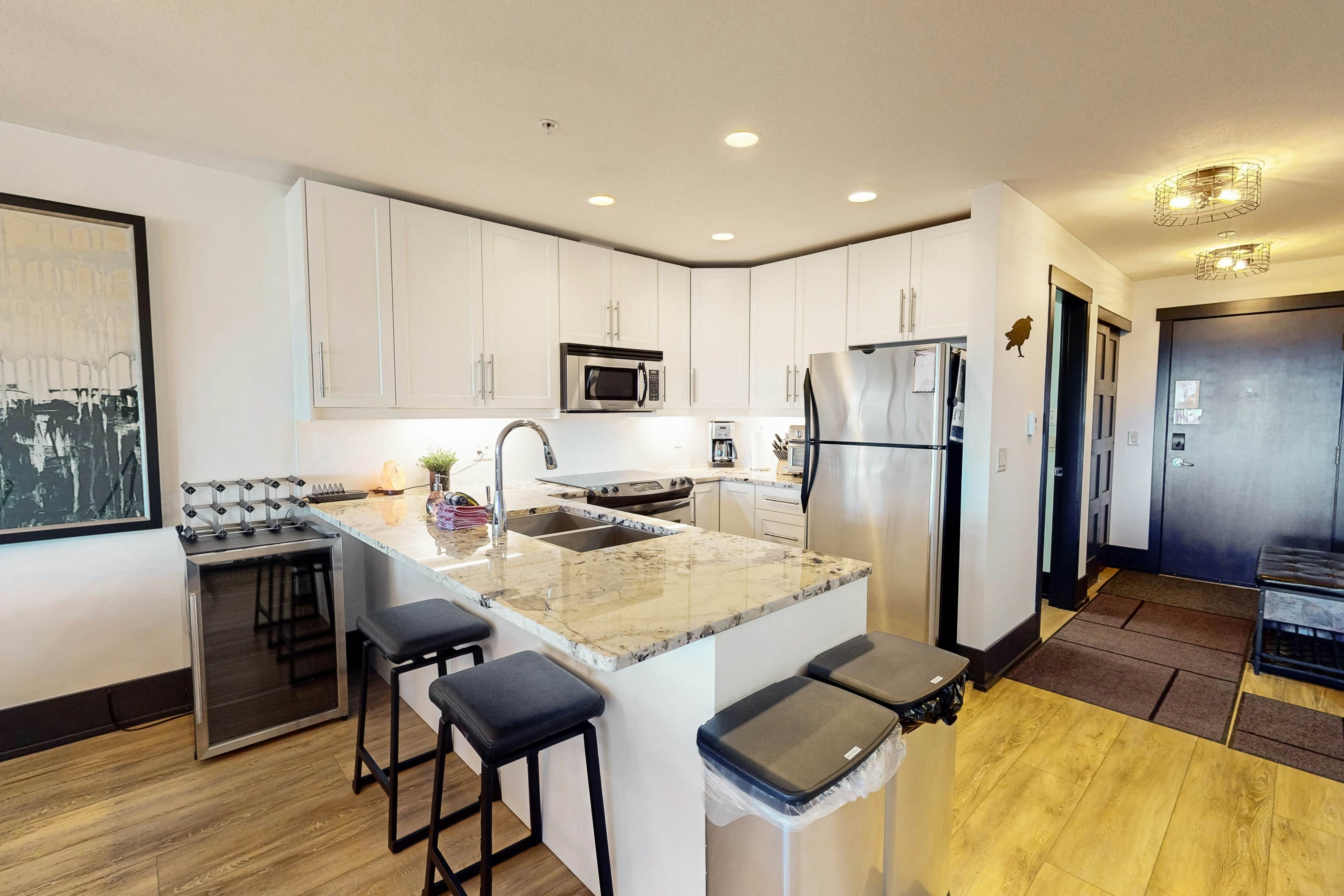 Talons Reach at The Raven 204