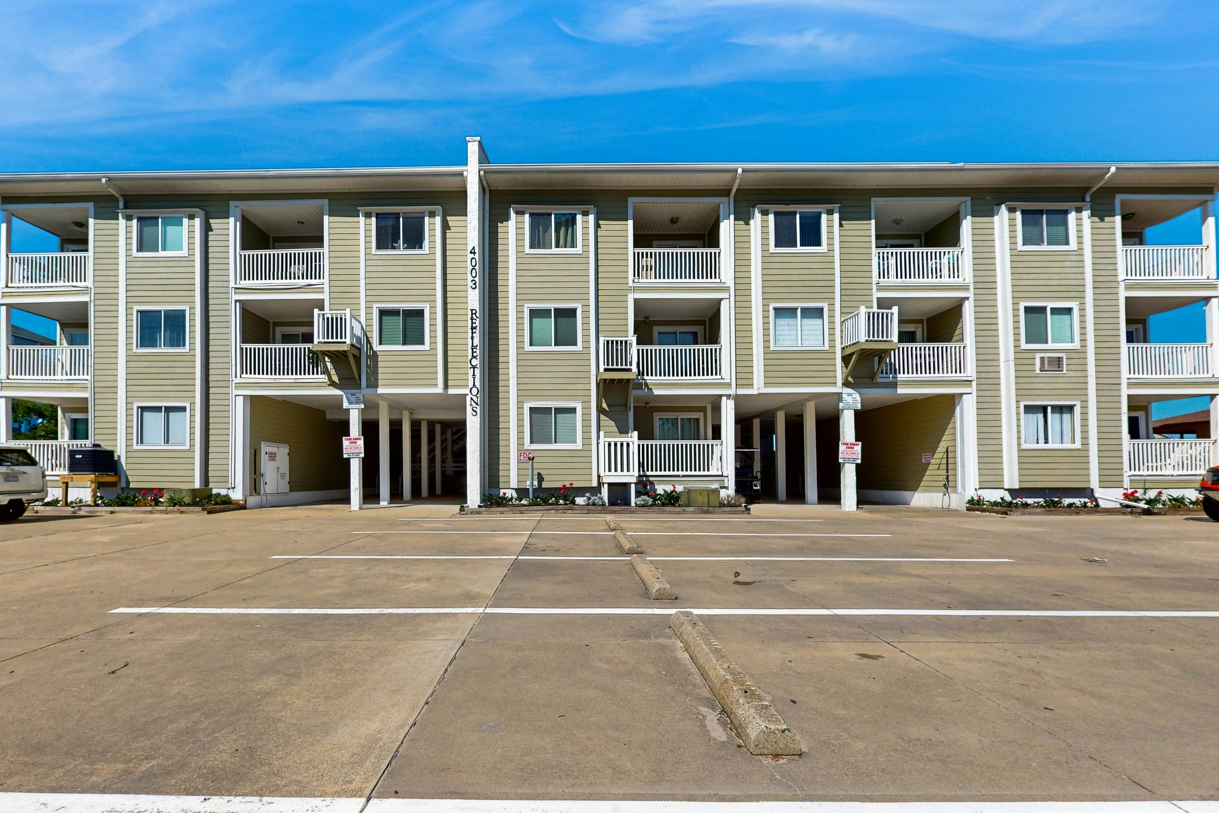 Cherry Grove Pelican's Watch