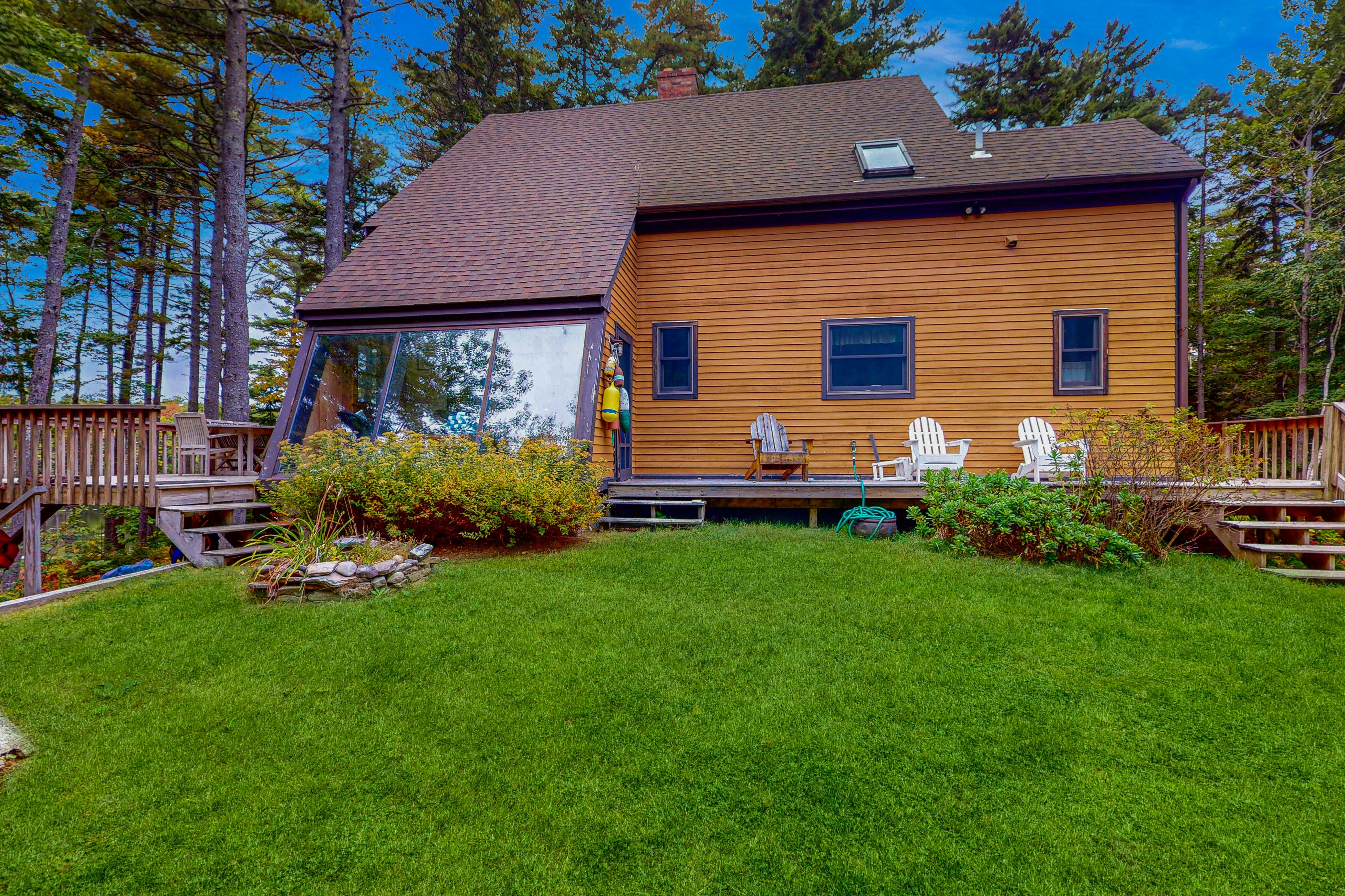 Appalachee Pond Waterfront Cottage