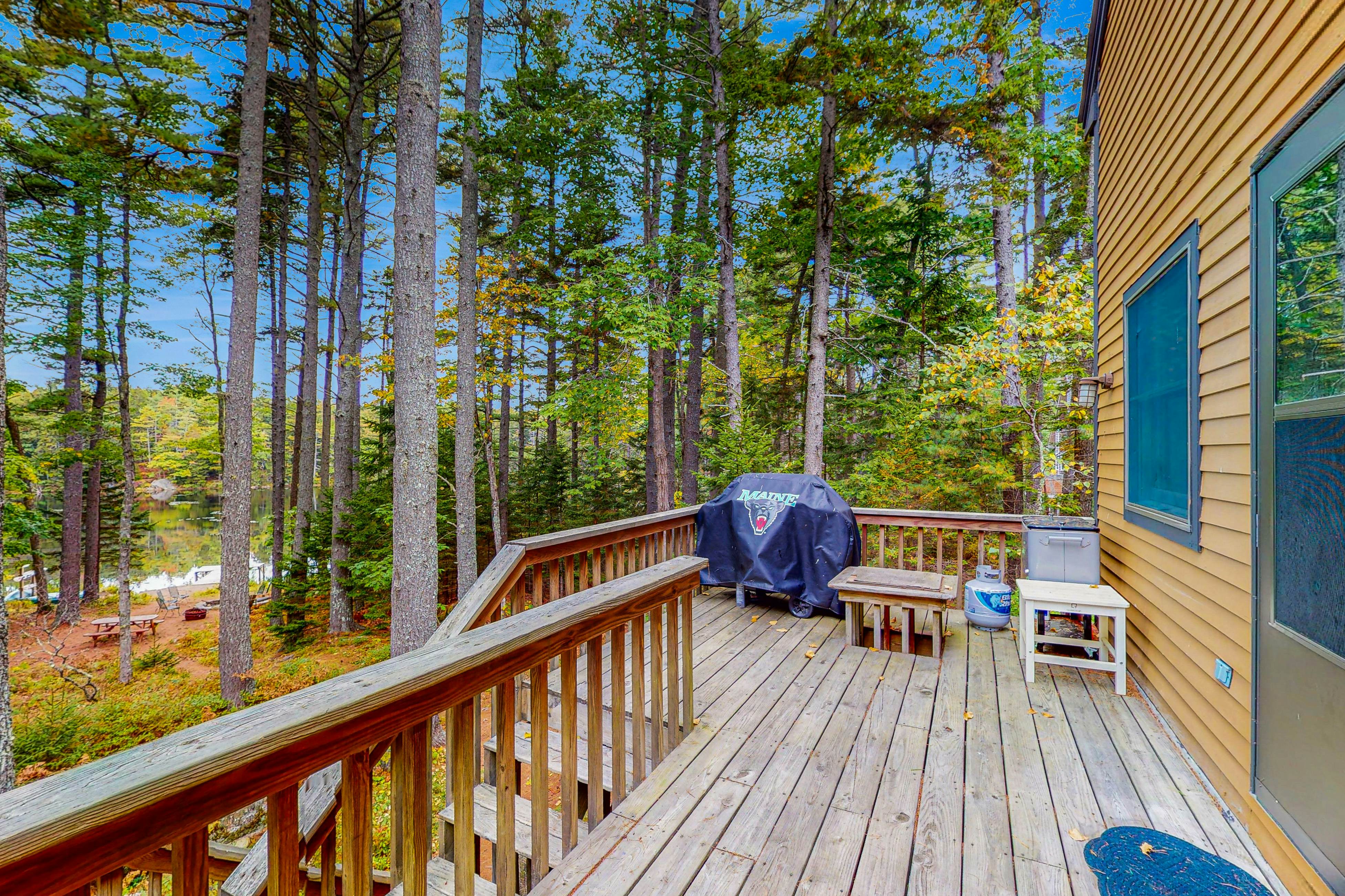 Appalachee Pond Waterfront Cottage