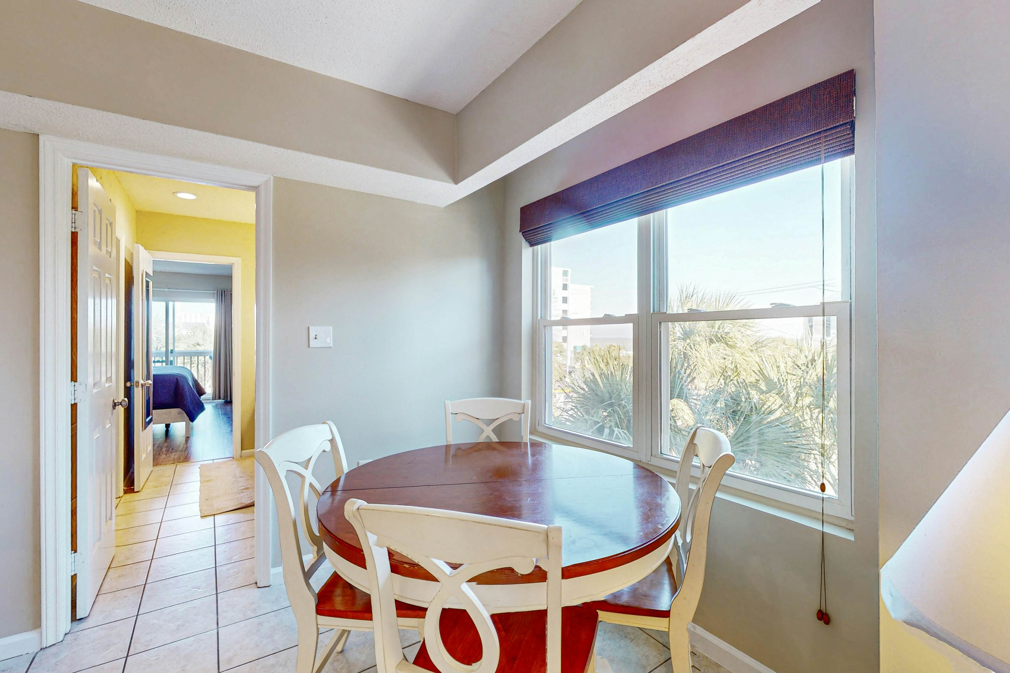 Live in the Sun, Play in the Sea