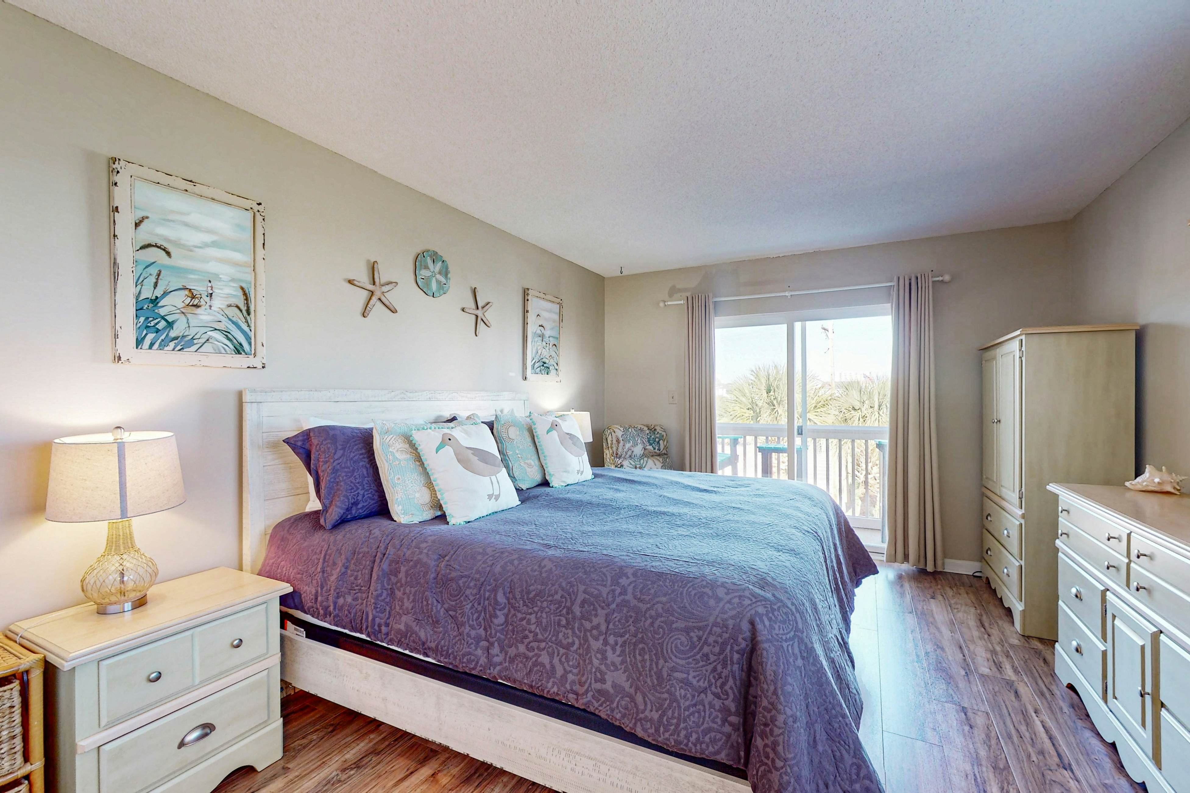 Live in the Sun, Play in the Sea