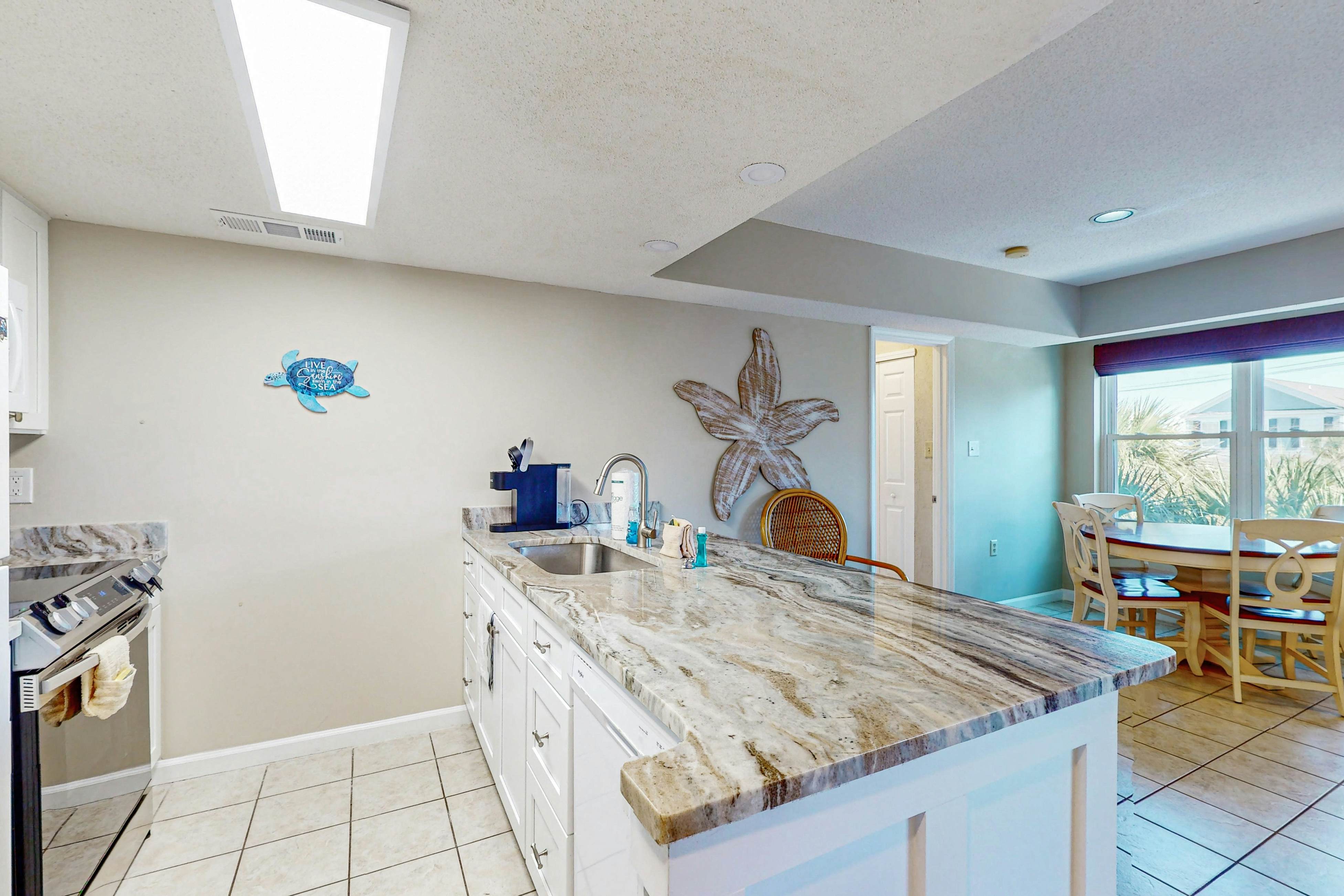 Live in the Sun, Play in the Sea