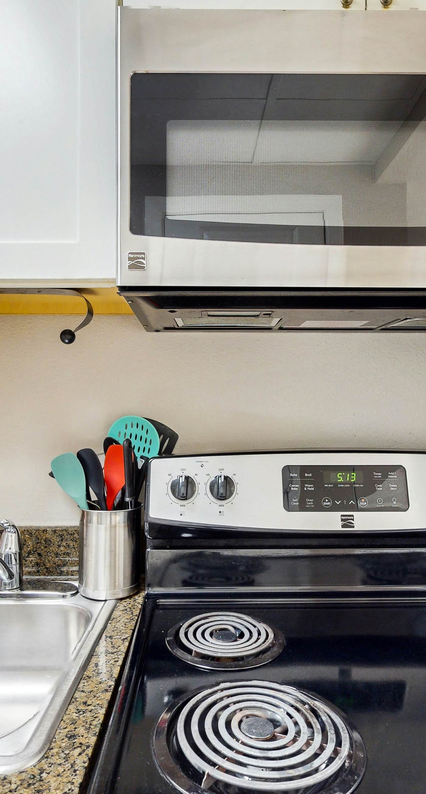 Caravelle Resort 206