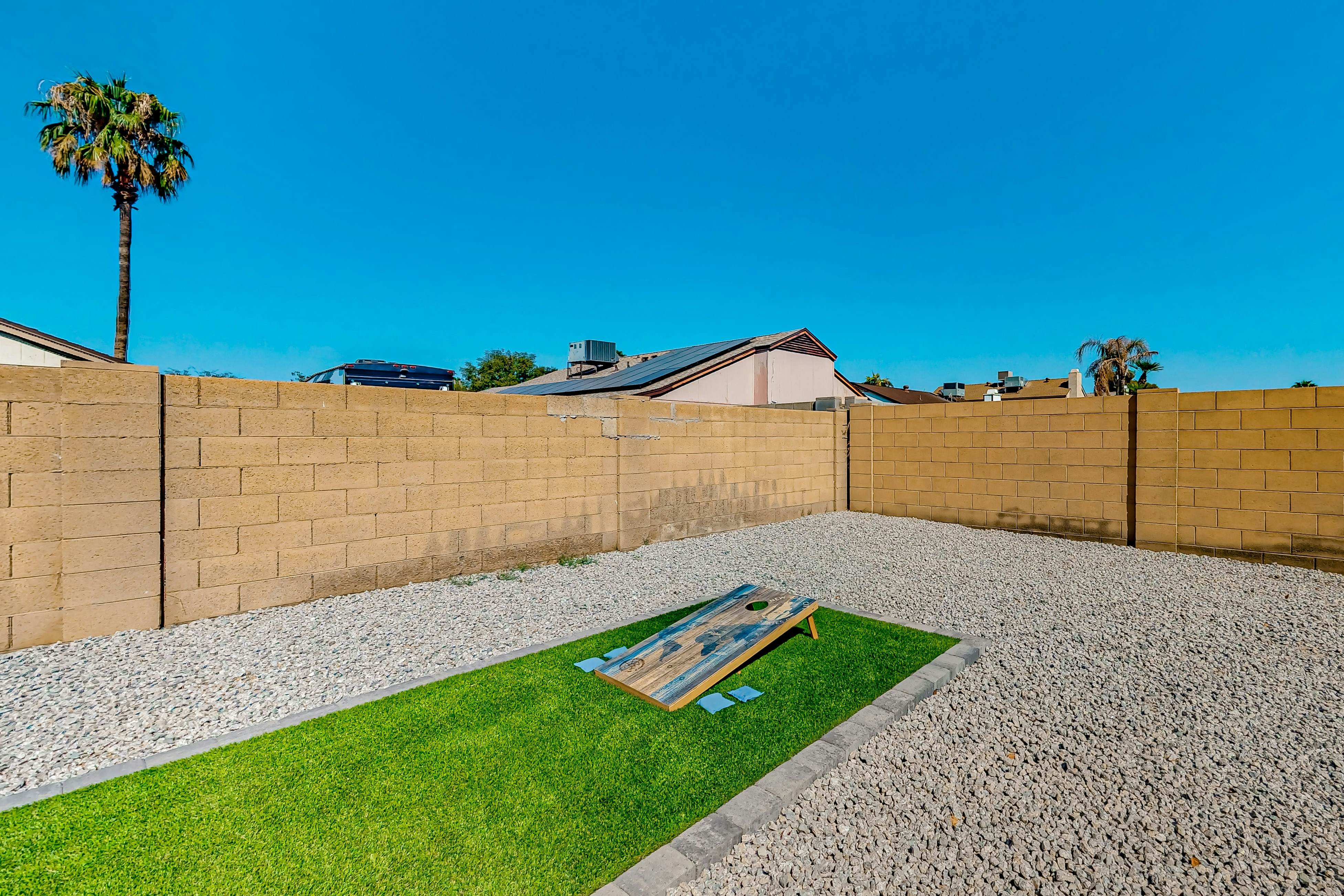 Glorious Glendale Getaway