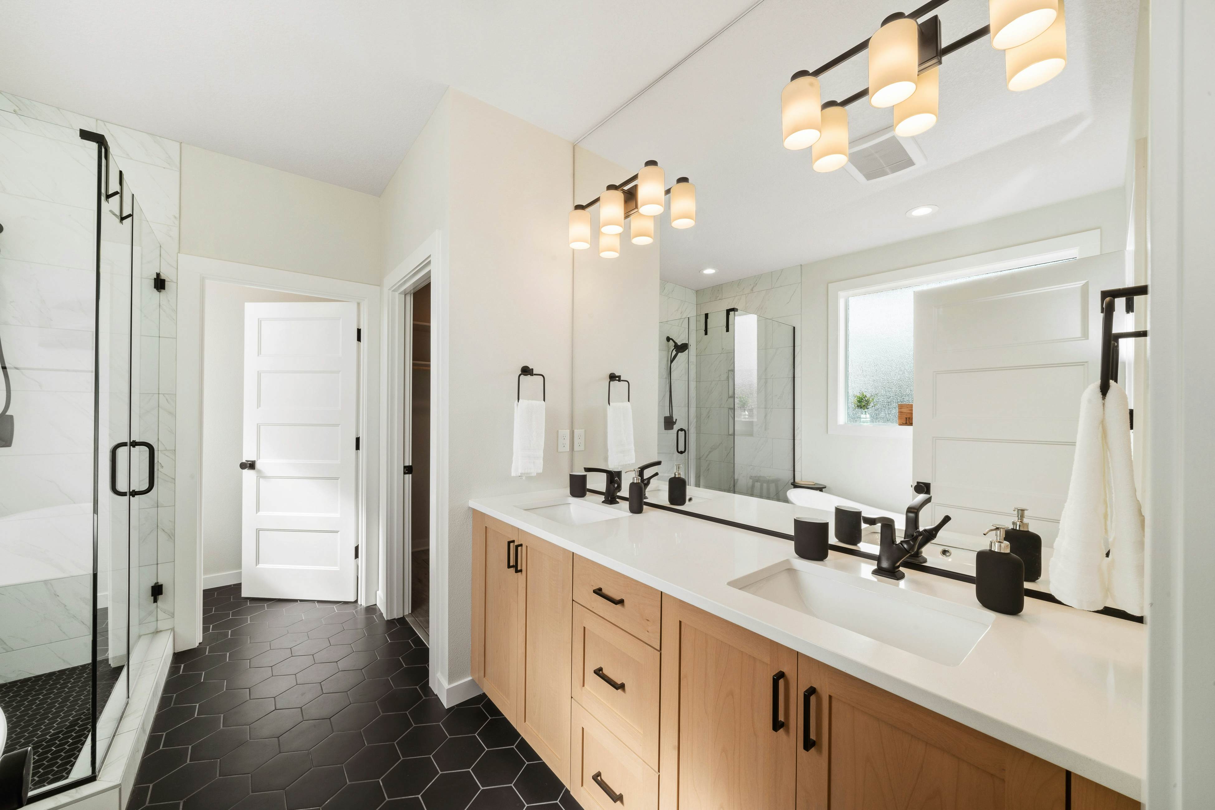 Angels Landing - MCA 50590