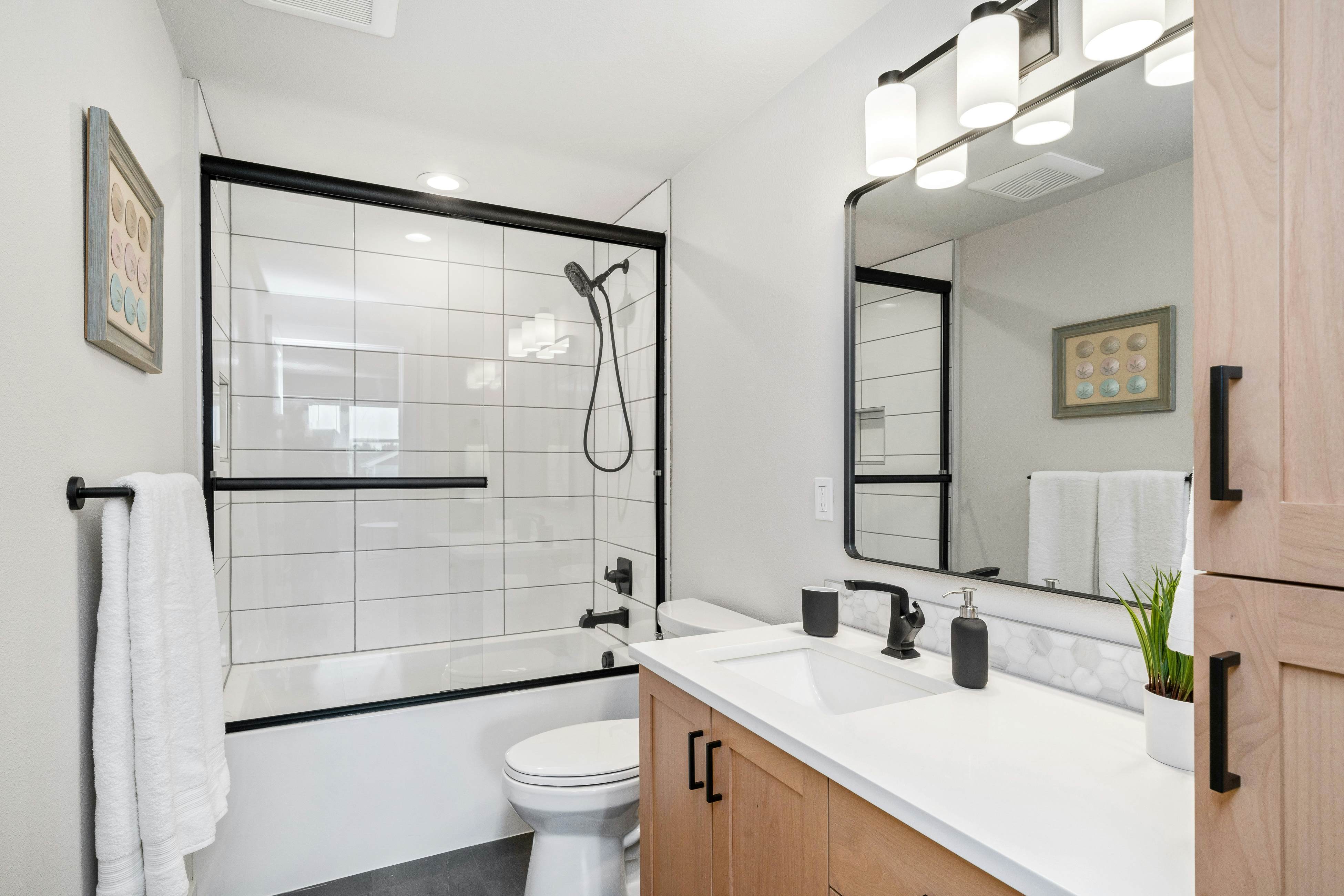 Angels Landing - MCA 50590