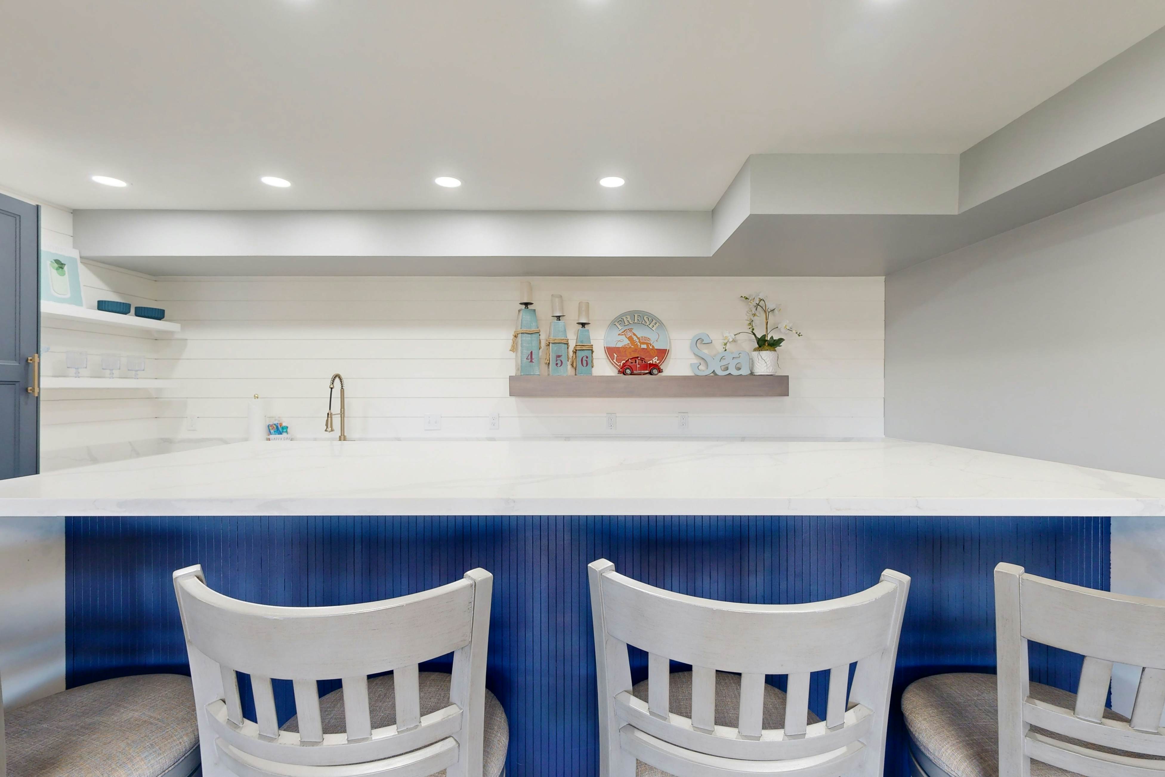 Wapato Point Paradise Point