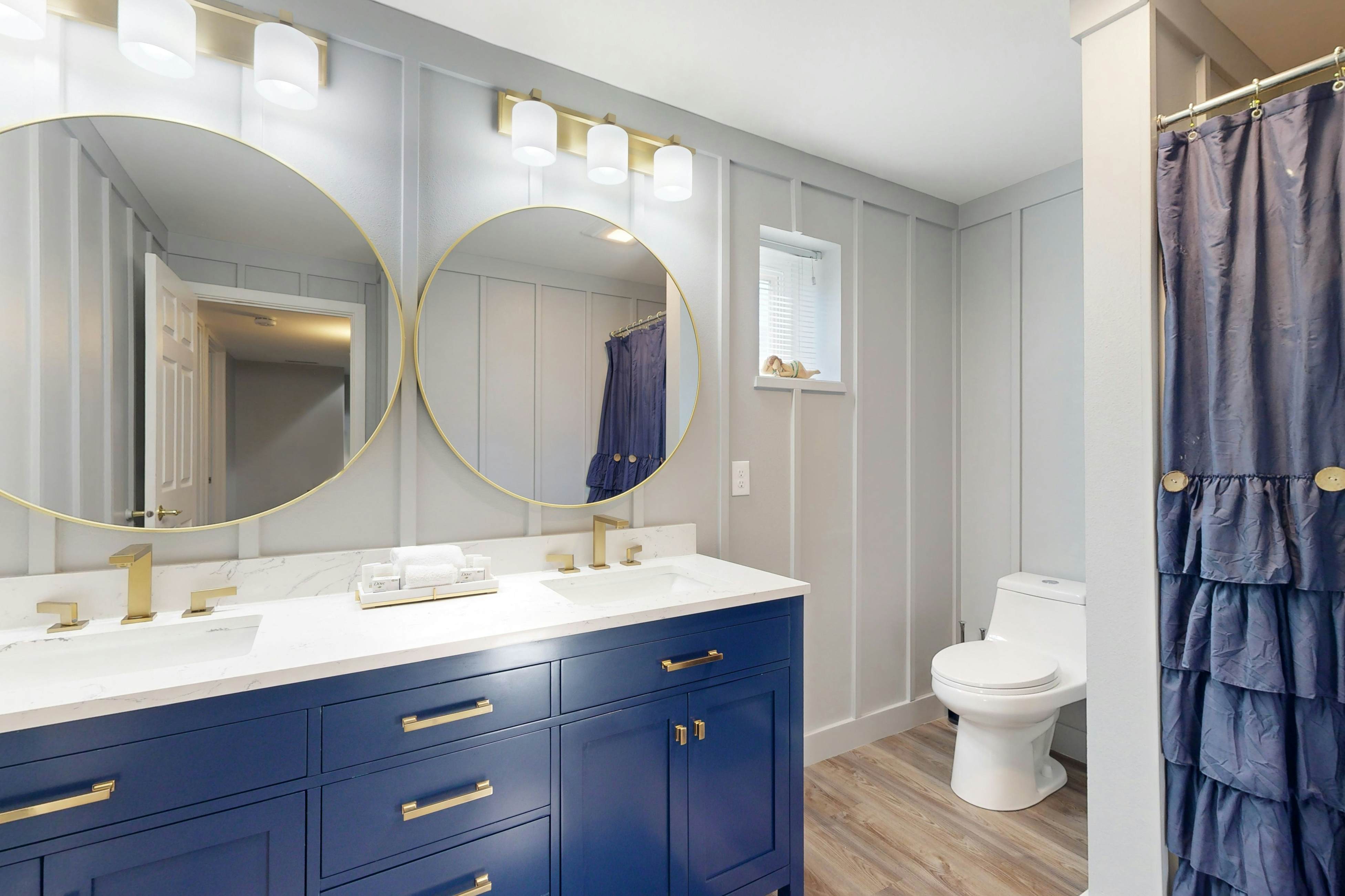 Wapato Point Paradise Point