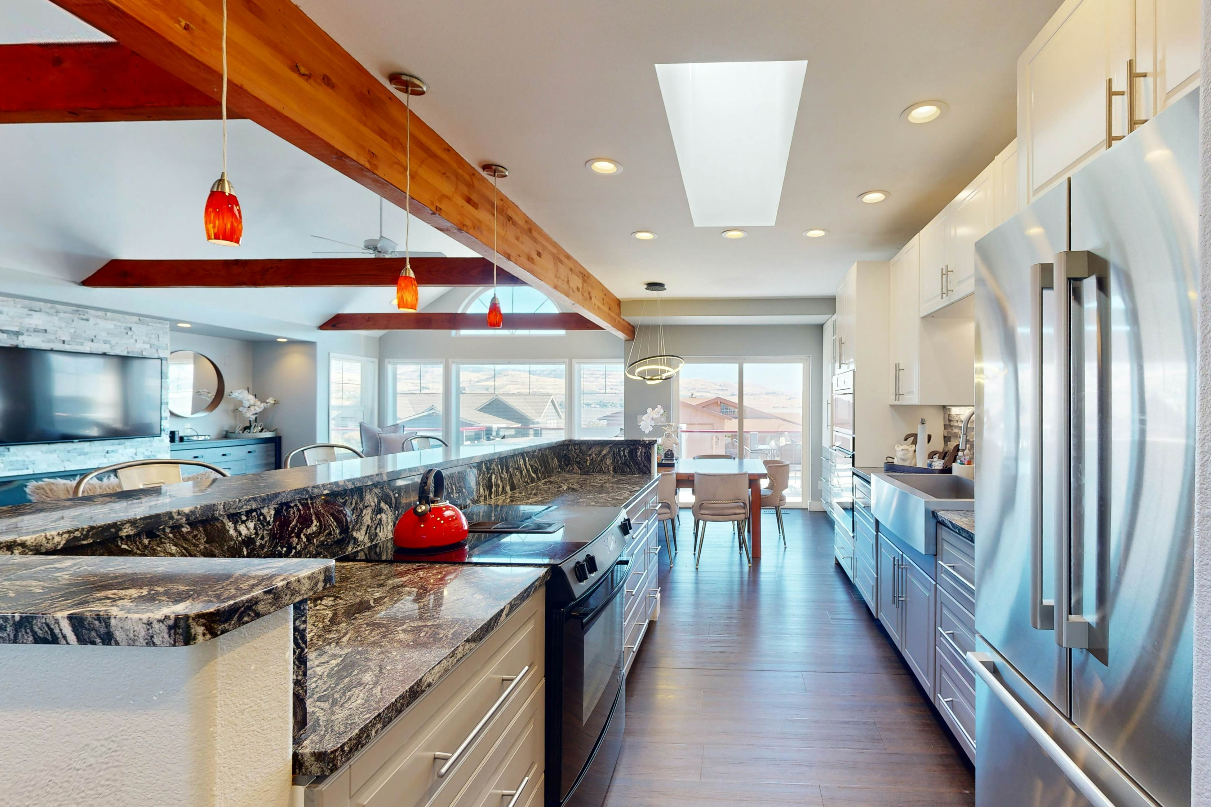 Wapato Point Paradise Point