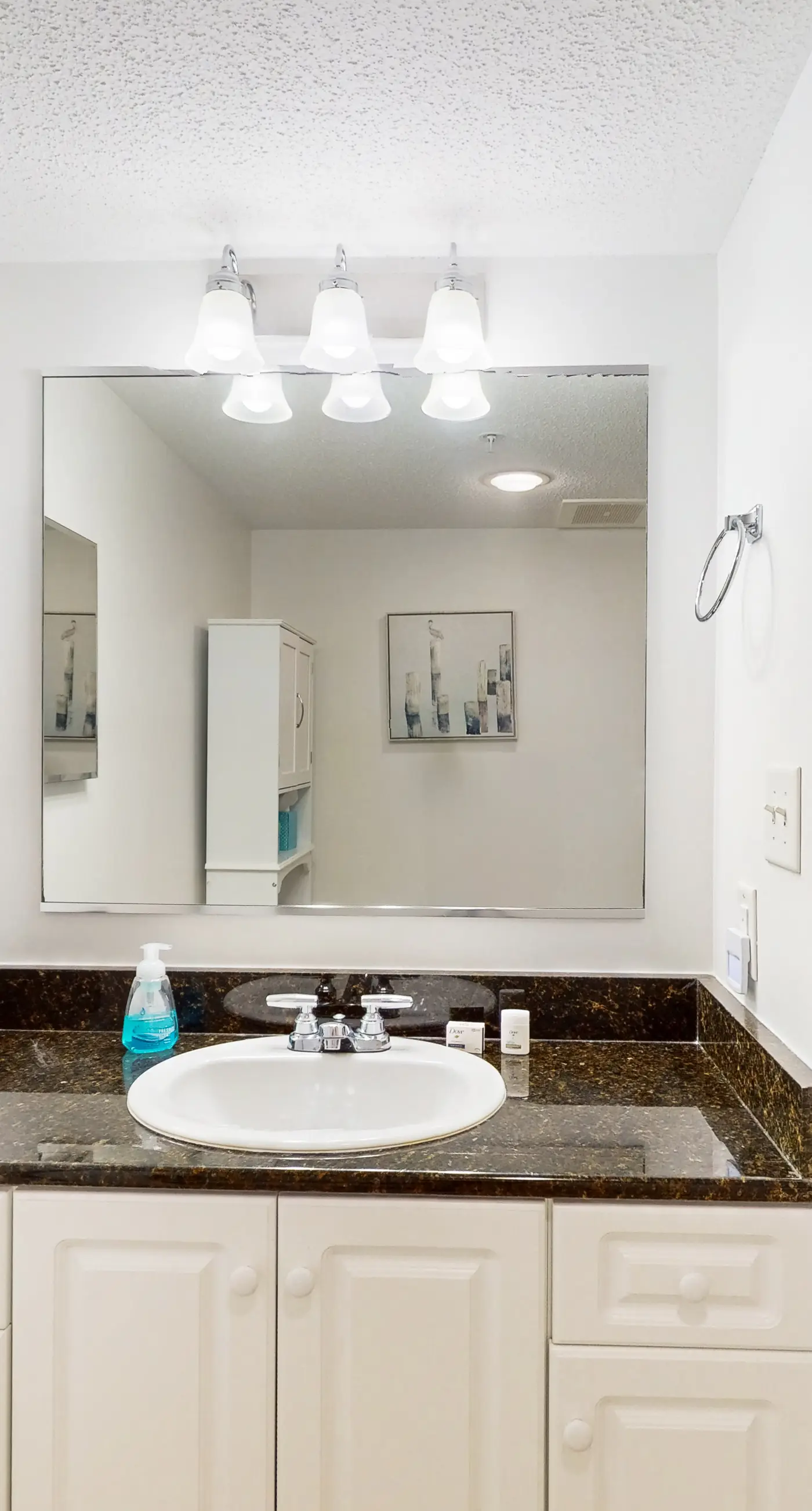 Yacht Club Villas 2-303