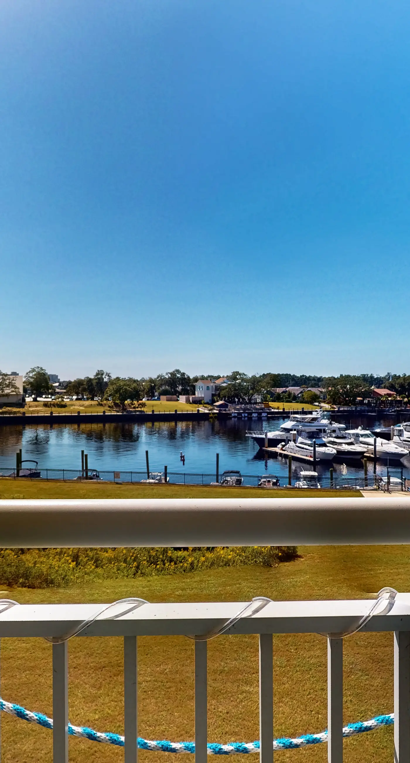 Yacht Club Villas 2-303