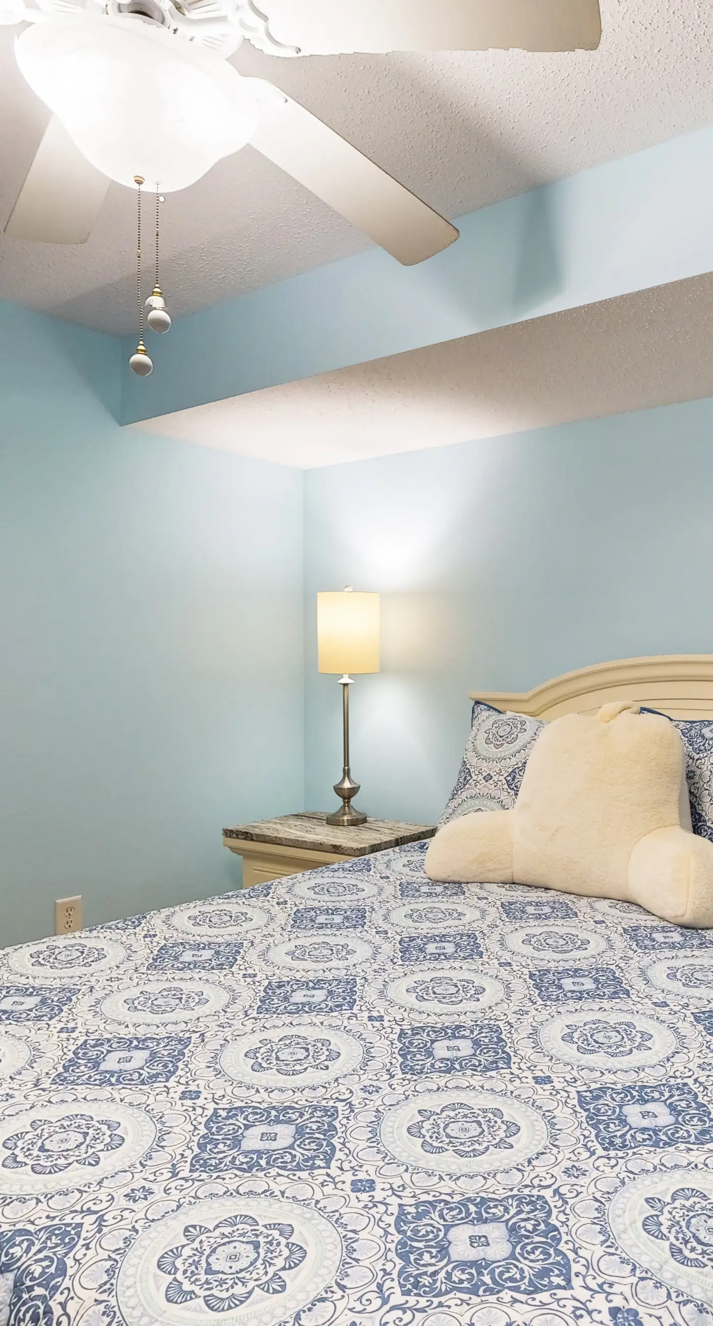 Yacht Club Villas 2-303