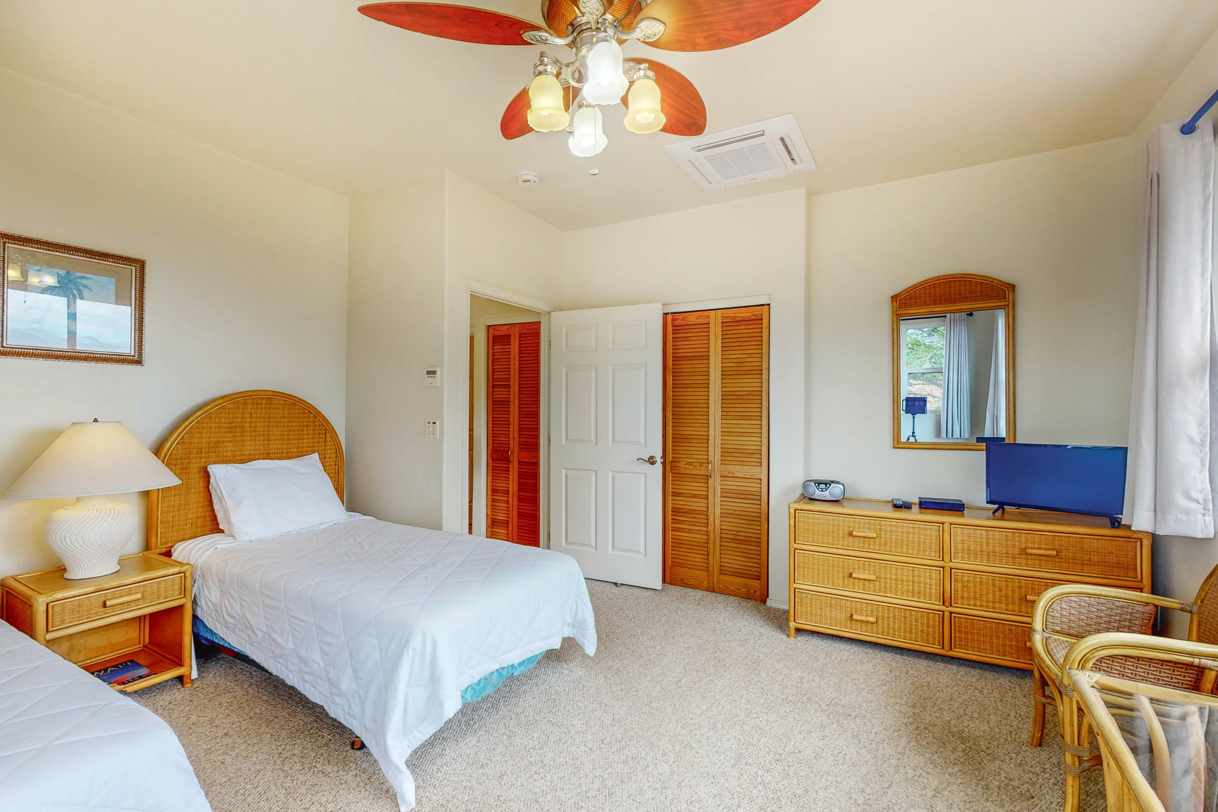 683712KA Waikoloa Village Dreams