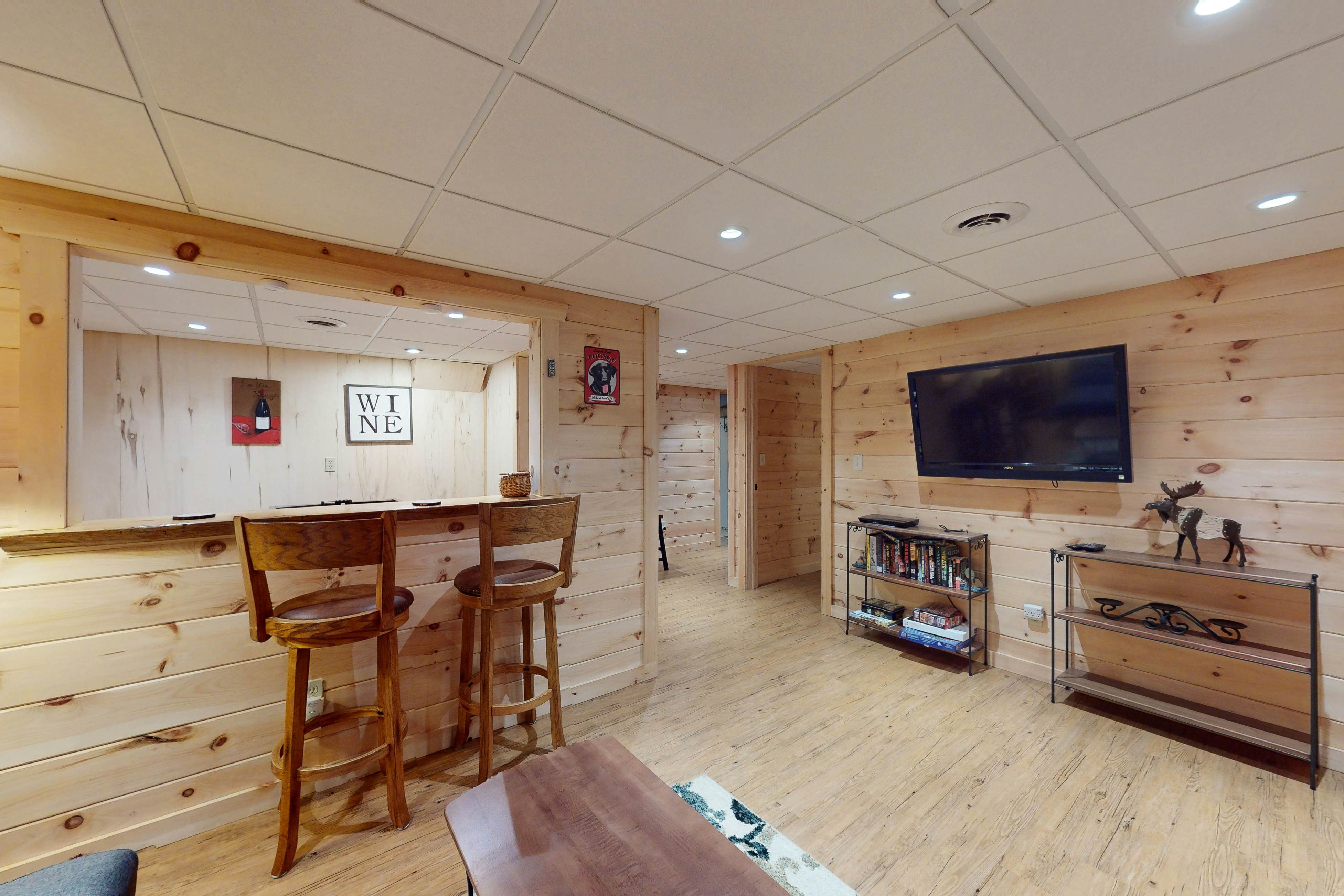 The Lodge on Booth Lake