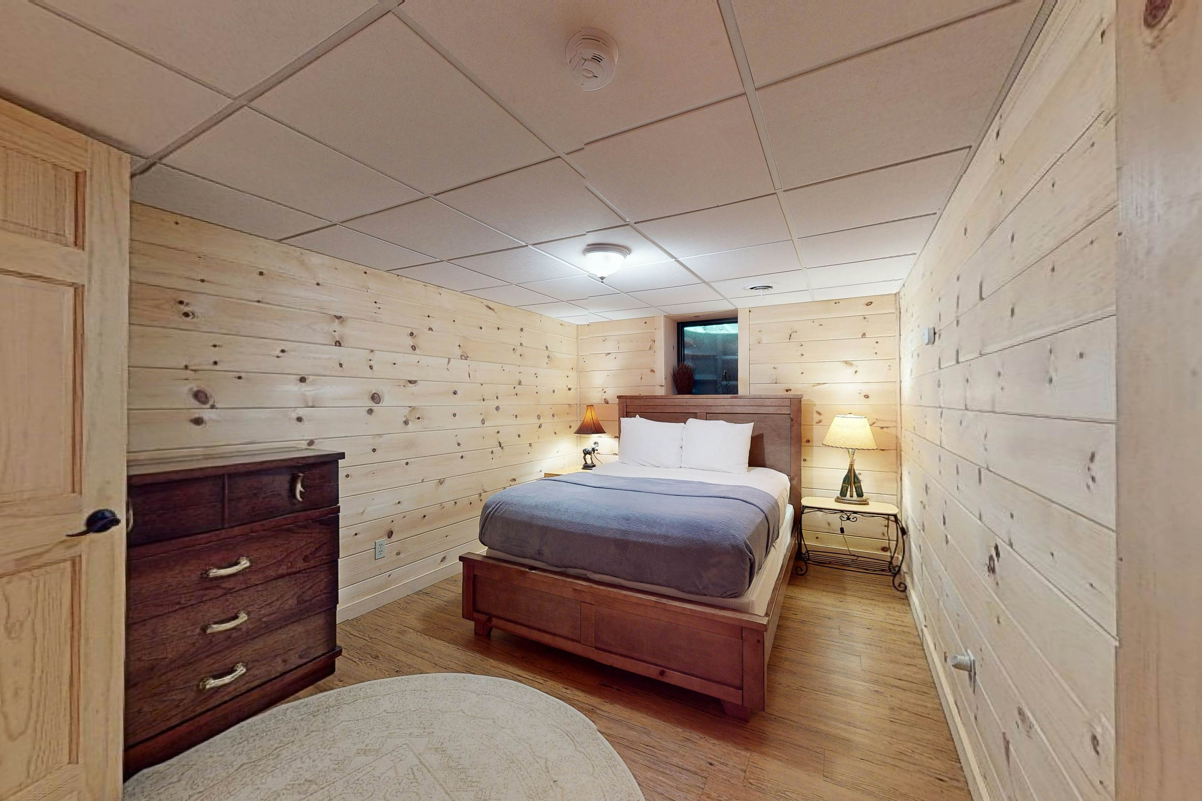 The Lodge on Booth Lake