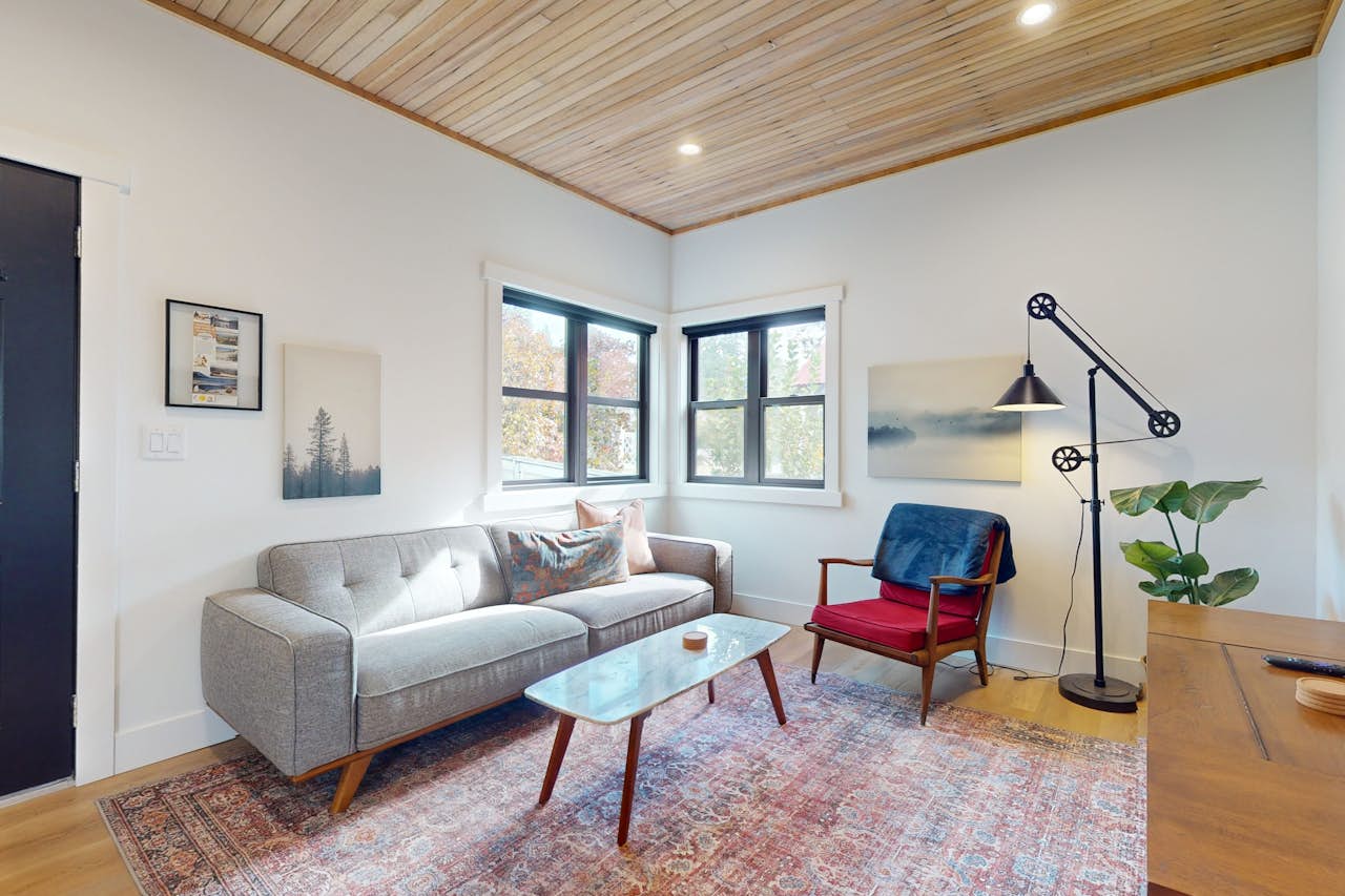 High County Cabin 3 BD Ronald, WA Vacation Rental Vacasa