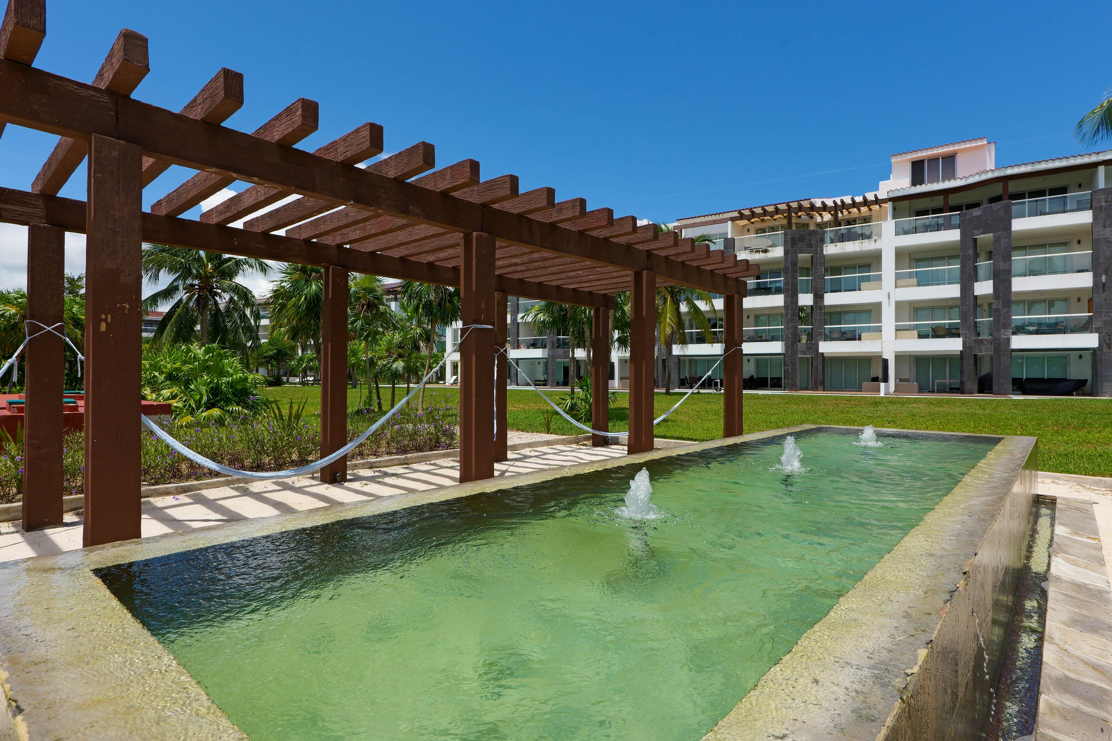 Seaside Serenity Retreat at Mareazul Norte