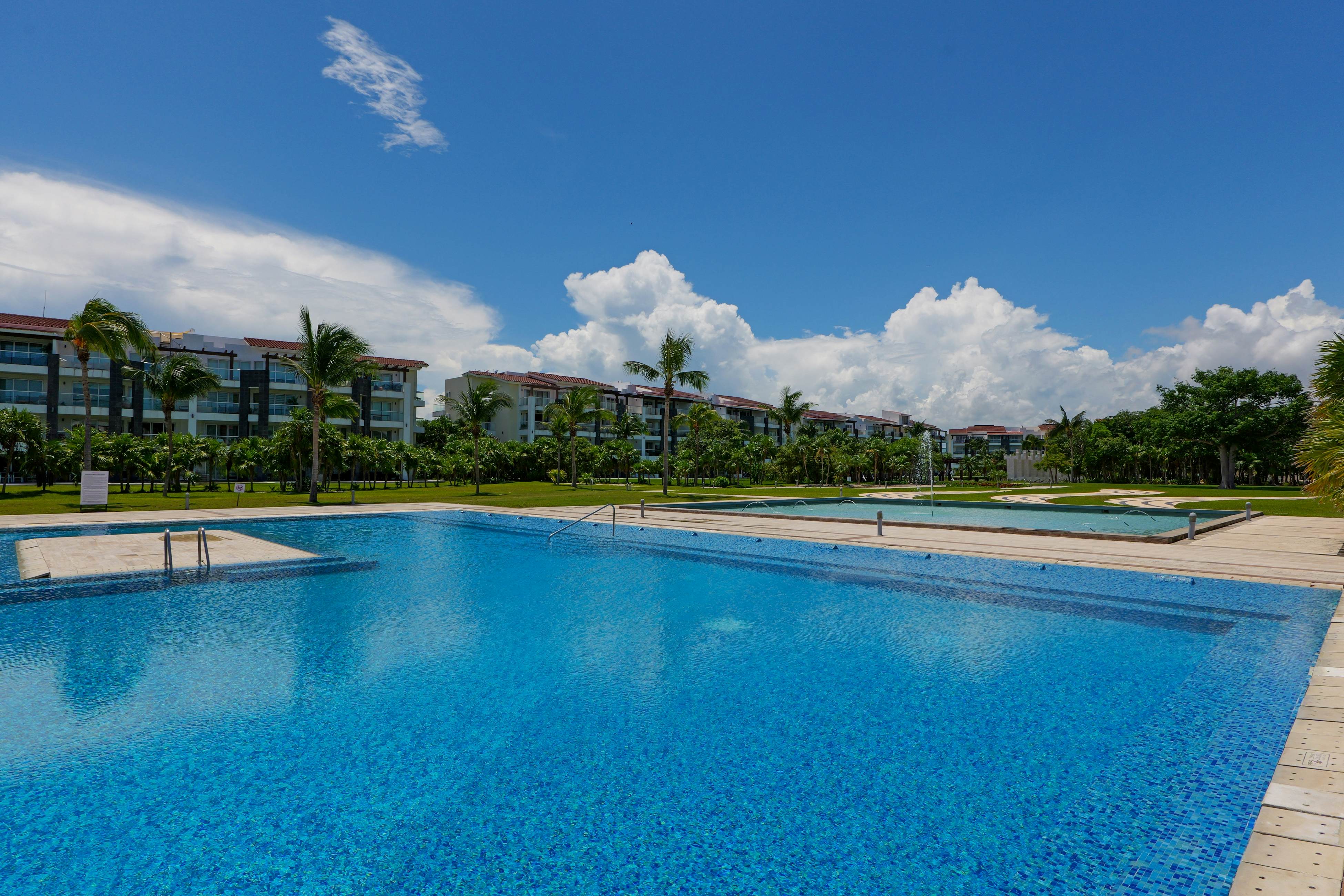 Seaside Serenity Retreat at Mareazul Norte