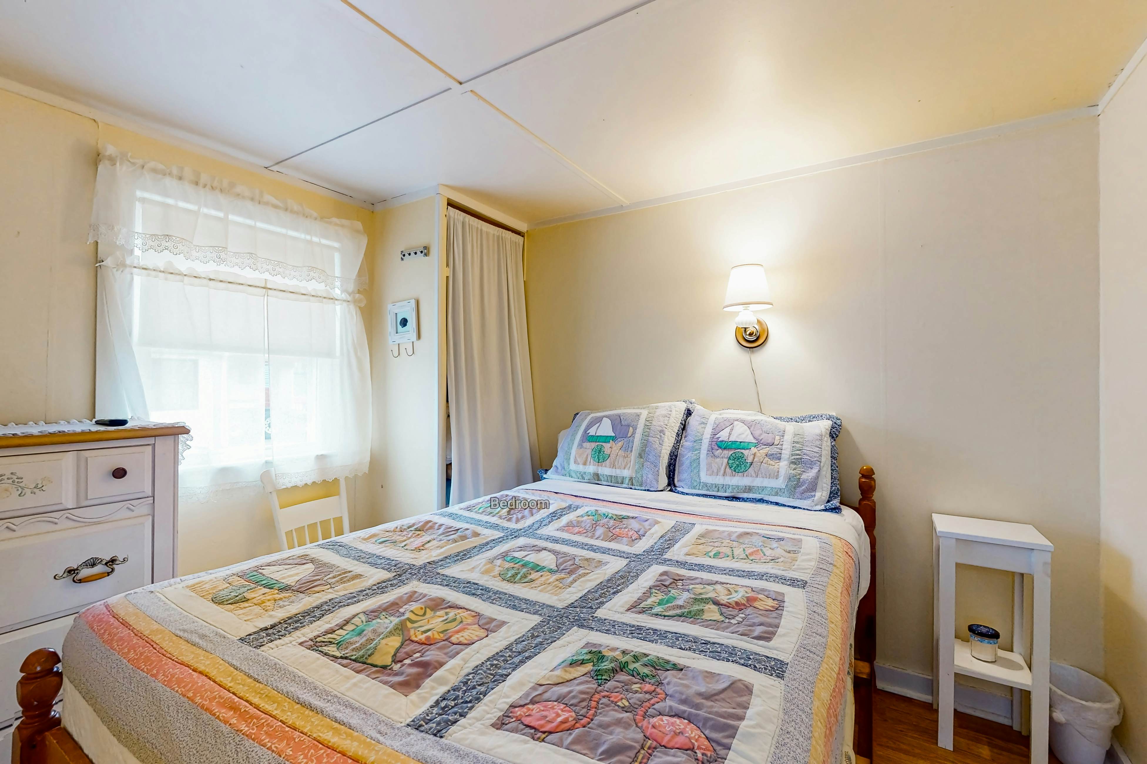 The Eastern Avenue Cottage