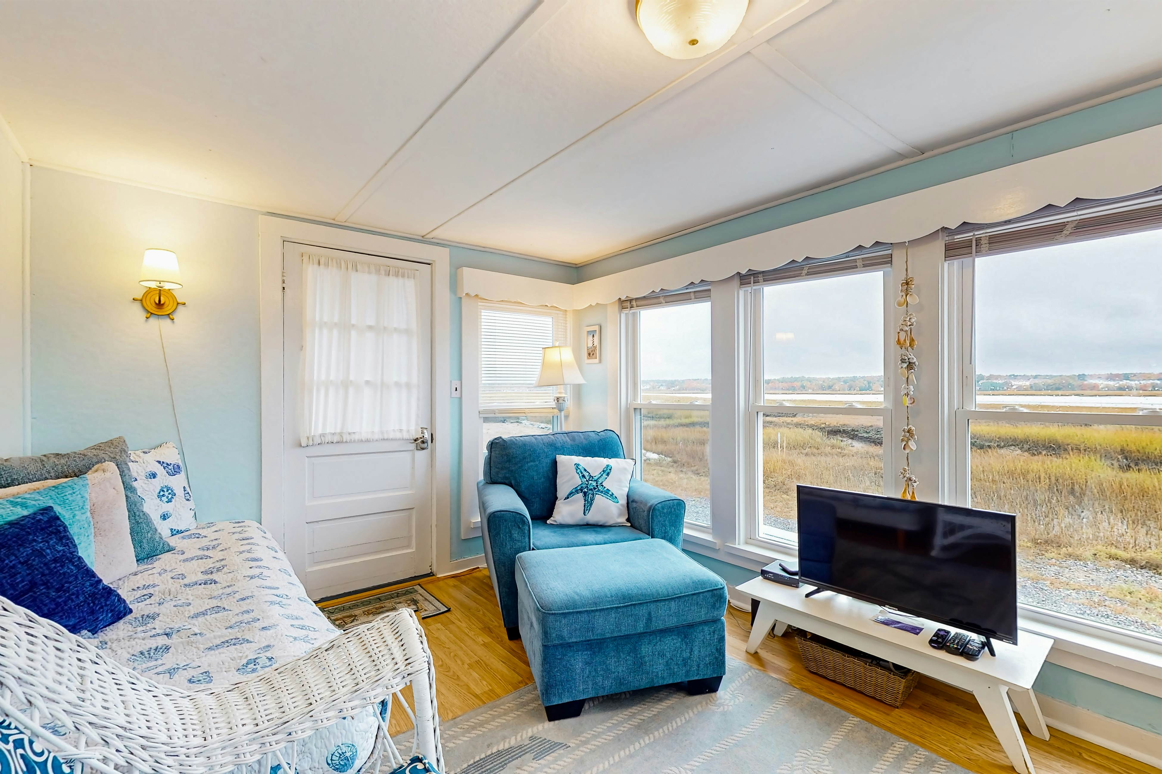 The Eastern Avenue Cottage